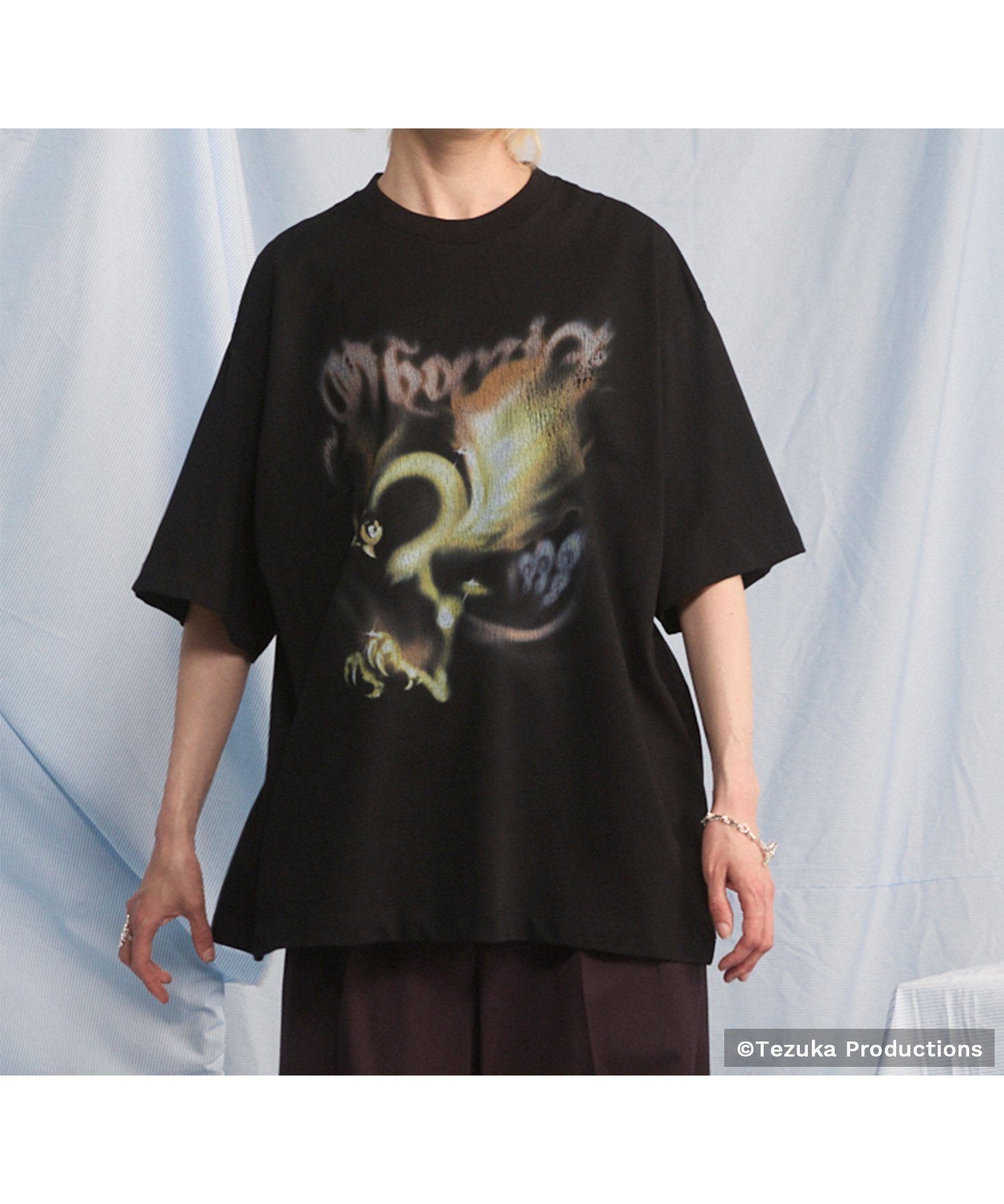 【メゾンスペシャル/MAISON SPECIAL】の- Various Characters - Prime-Over Crew Neck Graphic T-Shirt インテリア・キッズ・メンズ・レディースファッション・服の通販 founy(ファウニー) 　ファッション　Fashion　レディースファッション　Fashion for Women　トップス・カットソー　Cut & Sew Tops　シャツ・ブラウス・オフィスカジュアル　Elegant Blouses & Button-Ups　ロングTシャツ・Tシャツ　Longline T-Shirts & Tees　イラスト　Illustration　インナー　Innerwear　カットソー　Cut and Sewn Top　キャラクター　Character, Licensed Characters　グラフィック　Graphic, Graphic Design　ショルダー　Shoulder, Shoulder Strap　シルケット　Silket, Silky Cotton　シンプル　Simple, Minimal　ドロップ　Drop Shoulder, Dropped Style　定番　Standard, Basic Item　バランス　Balance, Style Balance　パターン　Pattern, Design Print　フィット　Fit, Slim Fit　プリント　Print, Printed Pattern　リボン　Ribbon, Bow　エレガント 上品　Elegant　MLT1|ID: prp329100004992866 ipo3291000000037393751
