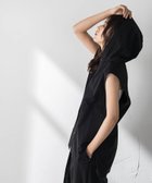 【メイソングレイ/MAYSON GREY】の撥水フーディベスト 大人の最旬トレンドファッション＆コーディネート founy(ファウニー) ファッション Fashion レディースファッション Fashion for Women アウター Coat / Outerwear Collection トップス・カットソー Cut & Sew Tops ベスト&ジレ / 重ね着スタイル Vests & Gilets 春 Spring 軽量 Lightweight, Ultra Light ストレッチ Stretch, Stretchy Fabric セットアップ Set-Up, Coordinated Outfit タンク Tank Top, Sleeveless Top ドット Polka Dot, Dot Pattern バランス Balance, Style Balance フォルム Silhouette, Form フラット Flat, Flat Shoes ポケット Pocket, Pocket Detail メタル Metal, Metal Parts ロング Long, Long-Length ワイド Wide, Wide Fit ワーク Workwear, Utility Style S/S・春夏 SS, Spring/Summer, Warm Season おすすめ Recommended / Our Picks 夏 Summer 2026年 2026 2026春夏・S/S Spring/Summer 2026 SS26 thumbnail ブラック|ID: prp329100004992885 ipo3291000000037394075
