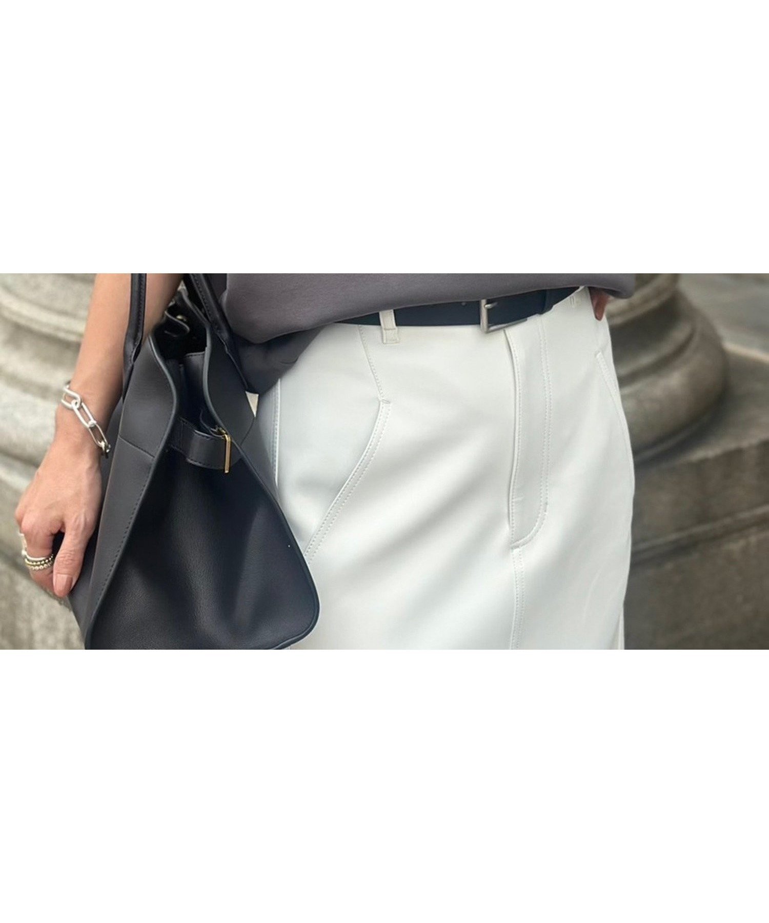 【スタイルドア/STYLEDOOR】のライトダンボールコクーンフォルムプルオーバー インテリア・キッズ・メンズ・レディースファッション・服の通販 founy(ファウニー) 　ファッション　Fashion　レディースファッション　Fashion for Women　トップス・カットソー　Cut & Sew Tops　カジュアルプルオーバー・ニットトップス　Pullovers & Knit Tops / Casual Pullovers　スキニー　Skinny, Slim Fit　デニム　Denim, Jeans Material　ペンシル　Pencil, Pencil Skirt　ボトム　Bottoms, Lower Wear　モダン　Modern, Contemporary　ワイド　Wide, Wide Fit　切替　Switching, Contrast Panel　チャコール|ID: prp329100004992898 ipo3291000000037394152