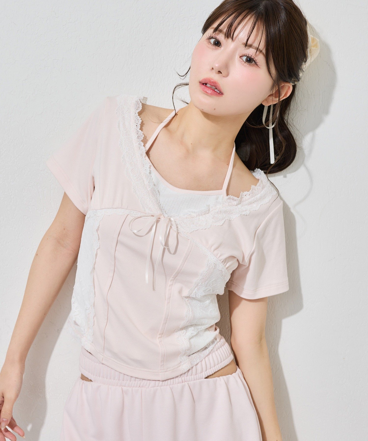 【ナイスクラップ/NICE CLAUP】のレイヤード風キャミ付きレースドッキングトップス インテリア・キッズ・メンズ・レディースファッション・服の通販 founy(ファウニー) ファッション Fashion レディースファッション Fashion for Women トップス・カットソー Cut & Sew Tops キャミソール&ノースリーブ Camisoles & Sleeveless Tops おすすめ Recommended / Our Picks キャミ Camisole, Cami Top ショート Short, Short Length テレコ Ribbed, Rib Stitch デニム Denim, Jeans Material トレンド Trend, Trending Now バランス Balance, Style Balance フィット Fit, Slim Fit プリーツ Pleats, Pleated ボトム Bottoms, Lower Wear ミックス Mix, Mixed Style ミニスカート Mini Skirt, Short Skirt ワイド Wide, Wide Fit 夏 Summer ピンク|ID: prp329100004992903 ipo3291000000037394193