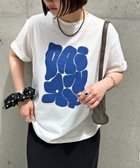 【ディスコート/Discoat】の【WEB限定】アートロゴTシャツ 大人の最旬トレンドファッション&コーディネート founy(ファウニー) ファッション Fashion レディースファッション Fashion for Women トップス・カットソー Cut & Sew Tops シャツ・ブラウス・オフィスカジュアル Elegant Blouses & Button-Ups ロングTシャツ・Tシャツ Longline T-Shirts & Tees アクセサリー Fashion Accessories インナー Innerwear カーゴパンツ Cargo Pants, Utility Pants キャップ Cap, Baseball Cap キャミワンピース Cami Dress, Slip Dress サロペット Overalls, Salopette シルバー Silver, Metallic Silver シンプル Simple, Minimal スラックス Slacks, Dress Pants タイトスカート Pencil Skirt, Tight Skirt デニム Denim, Jeans Material マーメイド Mermaid, Fishtail Silhouette ワイド Wide, Wide Fit thumbnail オフホワイト|ID: prp329100004992937 ipo3291000000037394513