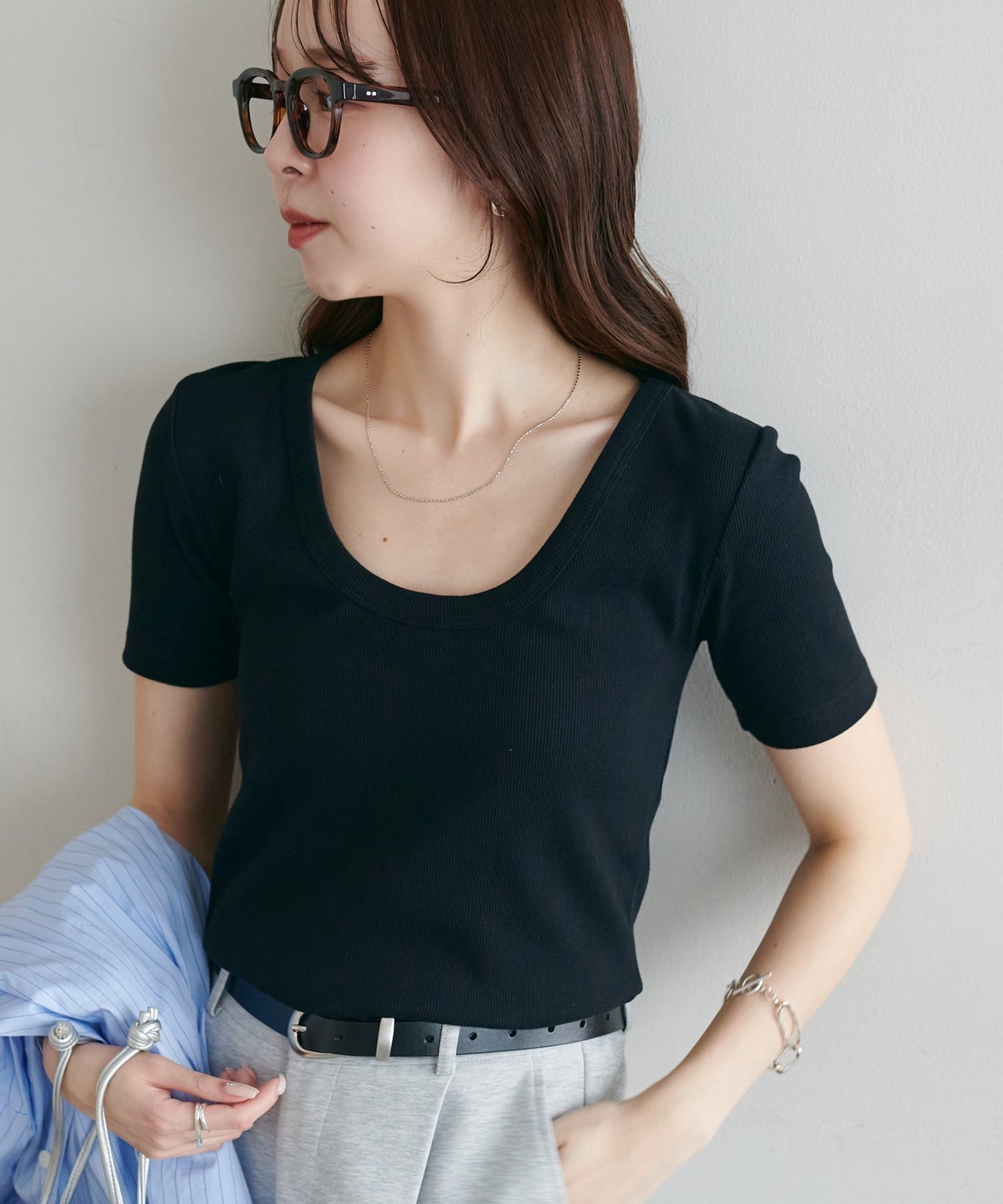 【ディスコート/Discoat】の【万能インナー♪/WEB限定】前後2WAYUネック半袖Tシャツ インテリア・キッズ・メンズ・レディースファッション・服の通販 founy(ファウニー) 　ファッション　Fashion　レディースファッション　Fashion for Women　トップス・カットソー　Cut & Sew Tops　シャツ・ブラウス・オフィスカジュアル　Elegant Blouses & Button-Ups　ロングTシャツ・Tシャツ　Longline T-Shirts & Tees　インナー　Innerwear　キャミワンピース　Cami Dress, Slip Dress　サロペット　Overalls, Salopette　スラックス　Slacks, Dress Pants　フィット　Fit, Slim Fit　ワイド　Wide, Wide Fit　半袖　Short Sleeve, Half Sleeve　ブラック|ID: prp329100004992939 ipo3291000000037394525