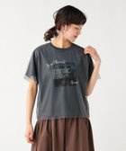 【ビームス ハート/BEAMS HEART】のフォト チュール Tシャツ 大人の最旬トレンドファッション＆コーディネート founy(ファウニー) ファッション Fashion レディースファッション Fashion for Women トップス・カットソー Cut & Sew Tops シャツ・ブラウス・オフィスカジュアル Elegant Blouses & Button-Ups ロングTシャツ・Tシャツ Longline T-Shirts & Tees グラフィック Graphic, Graphic Design チュール Tulip, Tulip Motif デニム Denim, Jeans Material フロント Front, Front Design プリント Print, Printed Pattern thumbnail CHARCOAL|ID: prp329100004992940 ipo3291000000037394533