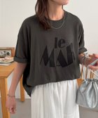 【ディスコート/Discoat】の【ユニセックス】ヴィンテージライクグラフィックTシャツ《WEB限定》 大人の最旬トレンドファッション＆コーディネート founy(ファウニー) ファッション Fashion レディースファッション Fashion for Women トップス・カットソー Cut & Sew Tops シャツ・ブラウス・オフィスカジュアル Elegant Blouses & Button-Ups ロングTシャツ・Tシャツ Longline T-Shirts & Tees おすすめ Recommended / Our Picks カーゴパンツ Cargo Pants, Utility Pants グラフィック Graphic, Graphic Design コンパクト Compact, Small Size シンプル Simple, Minimal ジーンズ Jeans, Denim Pants ストレート Straight, Straight Cut スラックス Slacks, Dress Pants ティアードスカート Tiered Skirt, Flounced Skirt デニム Denim, Jeans Material ビンテージ Vintage, Retro Style フェミニン Feminine, Girly フレア Flare, Flared ワイド Wide, Wide Fit ヴィンテージ Vintage Style thumbnail チャコールグレー|ID: prp329100004992941 ipo3291000000037394540