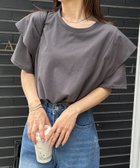 【ラナン/Ranan】のRanan/ラッフルショルダーTシャツ 大人の最旬トレンドファッション＆コーディネート founy(ファウニー) ファッション Fashion レディースファッション Fashion for Women トップス・カットソー Cut & Sew Tops シャツ・ブラウス・オフィスカジュアル Elegant Blouses & Button-Ups ロングTシャツ・Tシャツ Longline T-Shirts & Tees カットソー Cut and Sewn Top スタイリッシュ Stylish, Fashionable スラックス Slacks, Dress Pants デニム Denim, Jeans Material トレンド Trend, Trending Now フレア Flare, Flared ベーシック Basic, Essential ボトム Bottoms, Lower Wear ポケット Pocket, Pocket Detail ワンポイント One Point, Statement Accent 再入荷 Restock / Back in Stock おすすめ Recommended / Our Picks 夏 Summer thumbnail チャコール|ID: prp329100004993096 ipo3291000000037395905