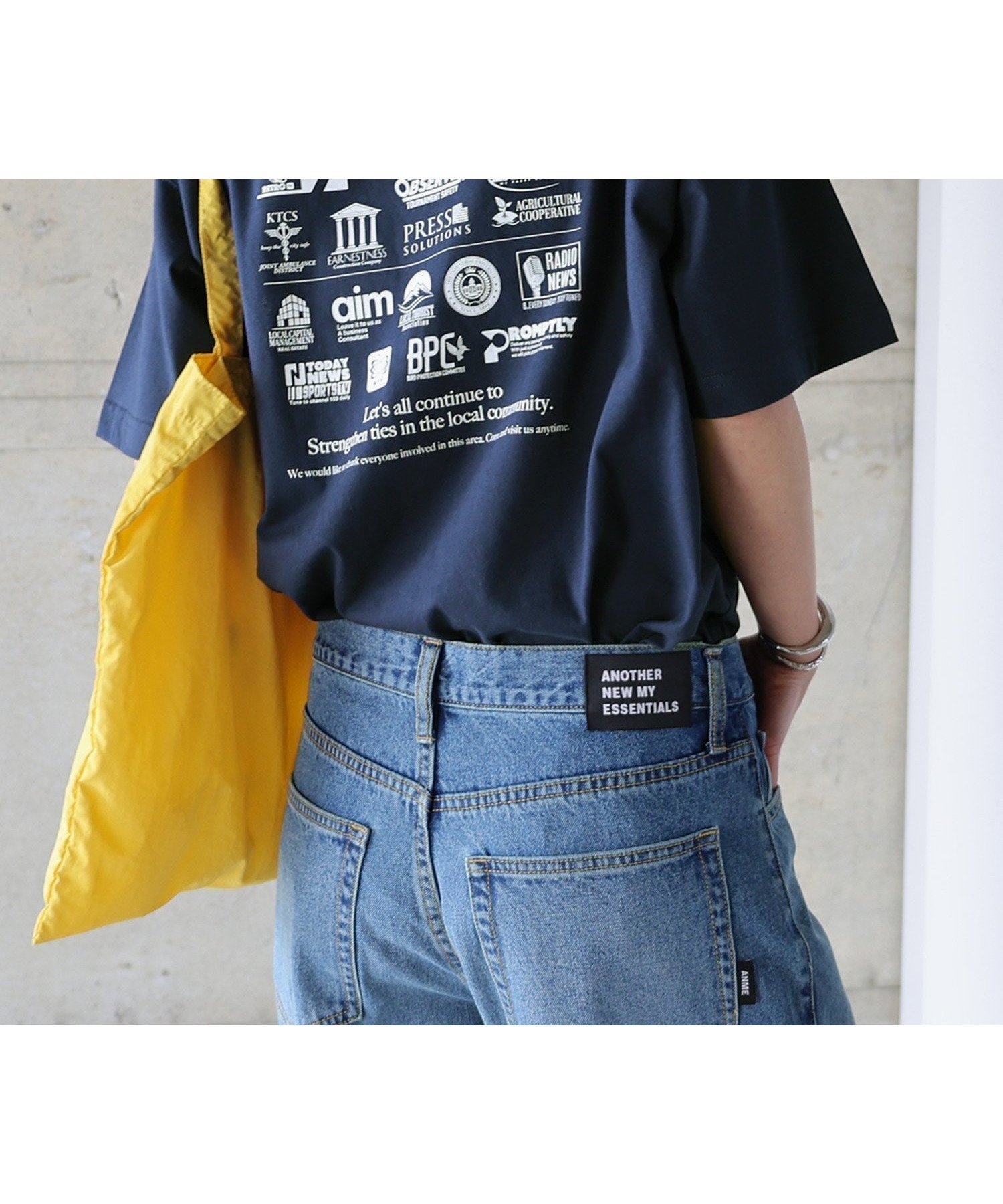 【アンドミー/andme】の企業ロゴ プリント 半袖 Tシャツ ANME アンメ インテリア・キッズ・メンズ・レディースファッション・服の通販 founy(ファウニー) 　ファッション　Fashion　レディースファッション　Fashion for Women　トップス・カットソー　Cut & Sew Tops　シャツ・ブラウス・オフィスカジュアル　Elegant Blouses & Button-Ups　ロングTシャツ・Tシャツ　Longline T-Shirts & Tees　プリント　Print, Printed Pattern　別注　Limited Edition, Custom Order　半袖　Short Sleeve, Half Sleeve　ネイビー|ID: prp329100004993097 ipo3291000000037395914