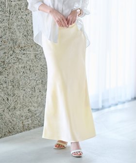 【ユアーズ/ur's】のサテンマーメイドマキシスカート ボトムス ロング丈 サテン生地 光沢感 裏地付き 大人の最旬トレンドファッション＆コーディネート founy(ファウニー) ファッション Fashion レディースファッション Fashion for Women スカート Skirts アクセサリー Fashion Accessories イエロー Yellow サテン Satin, Glossy Fabric シンプル Simple, Minimal ネップ Nepp, Slub Yarn バランス Balance, Style Balance マーメイド Mermaid, Fishtail Silhouette ロング Long, Long-Length エレガント 上品 Elegant |ID:prp329100004993116
