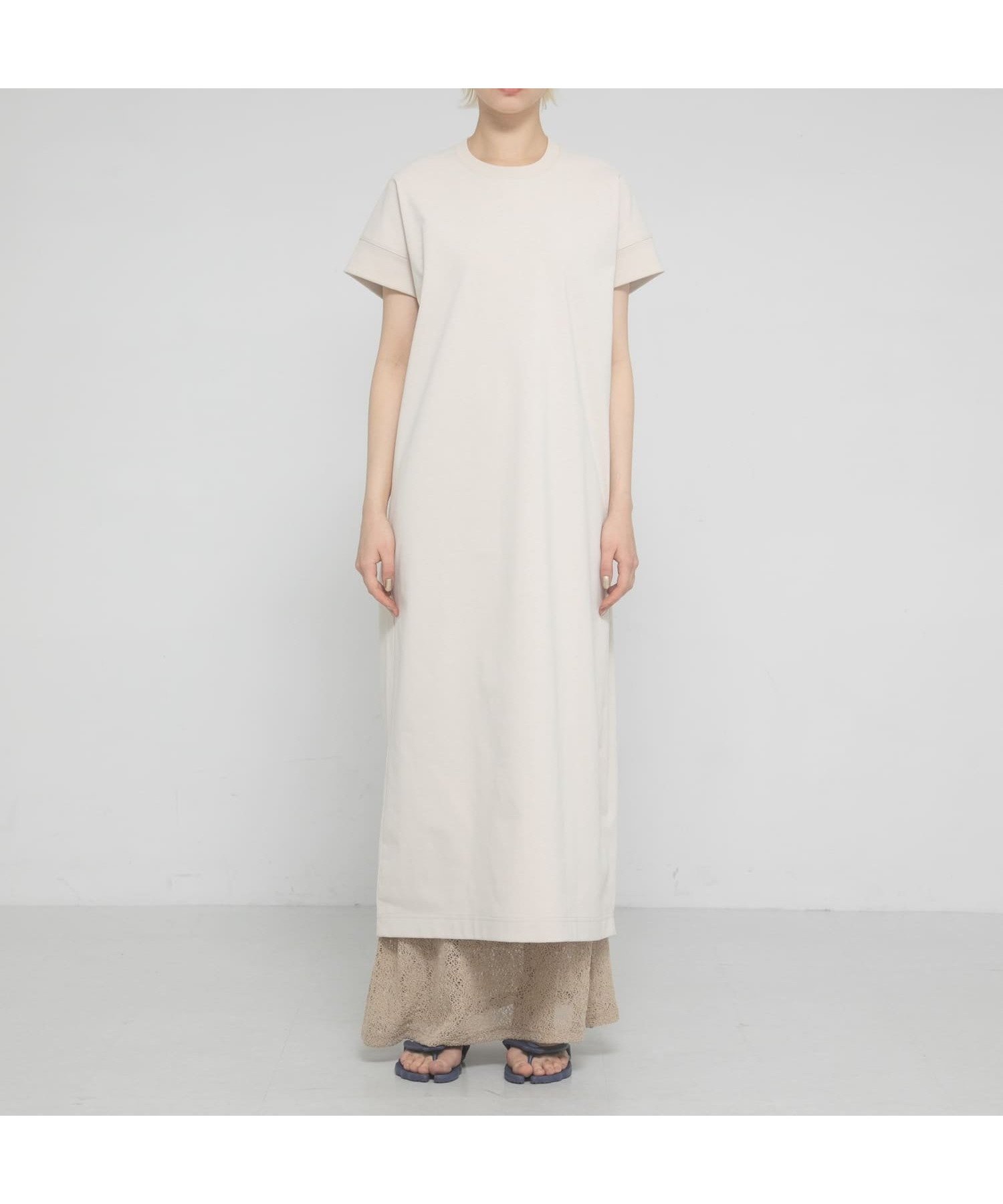 【ラート/LAATO】のfast dry fes one piece インテリア・キッズ・メンズ・レディースファッション・服の通販 founy(ファウニー) 　ファッション　Fashion　レディースファッション　Fashion for Women　アクセサリー　Fashion Accessories　カッティング　Cutting Detail　シューズ　Shoes, Footwear　スマート　Smart, Elegant　スリーブ　Sleeve, Long Sleeve / Short Sleeve　トレンド　Trend, Trending Now　なめらか　Smooth, Silky Texture　フレンチ　French, French Style　S/S・春夏　SS, Spring/Summer, Warm Season　夏　Summer　旅行　Travel　2026年　2026　2026春夏・S/S　Spring/Summer 2026 SS26　オフホワイト|ID: prp329100004993283 ipo3291000000037396846