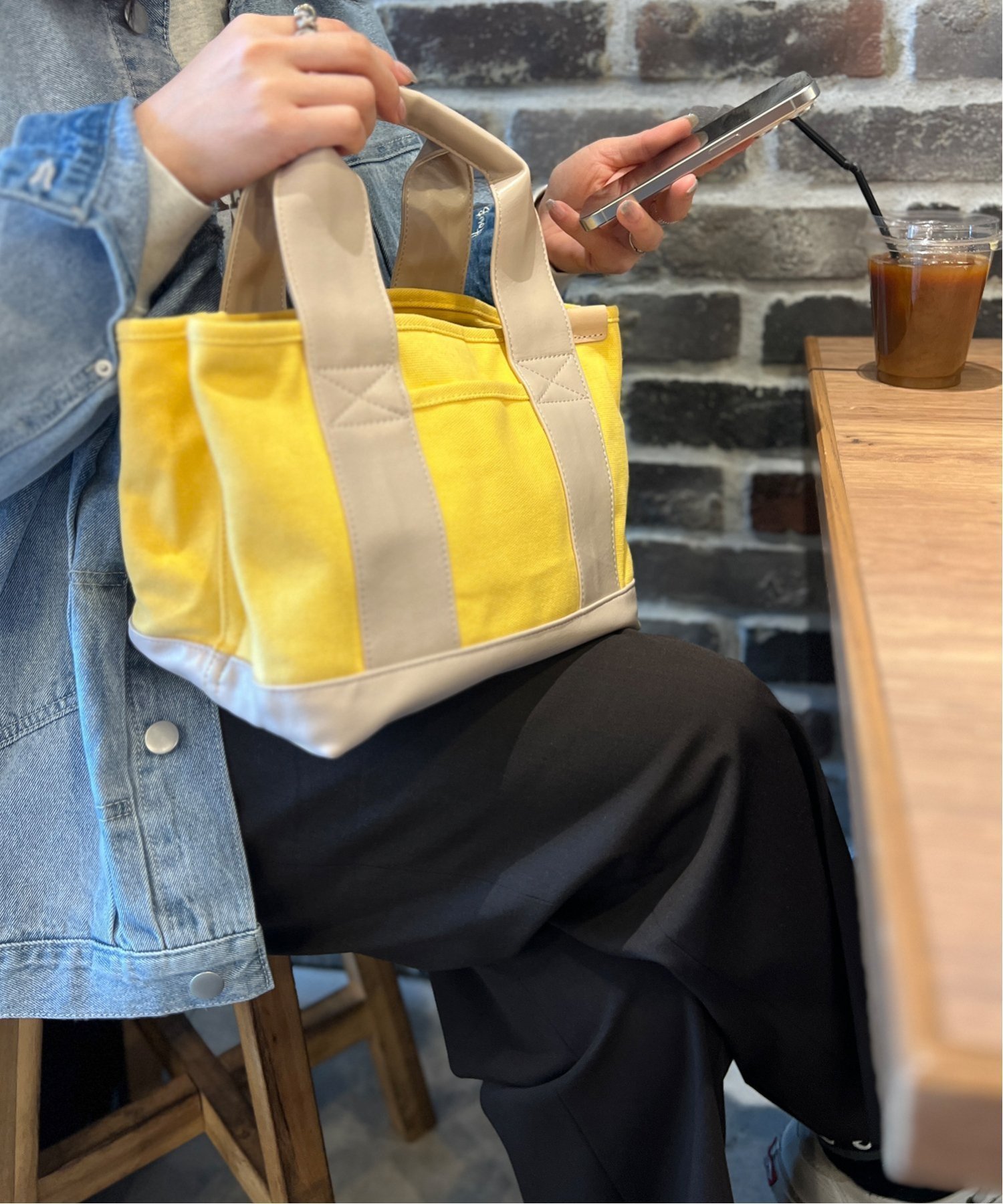 【エルビーシー/LBC】の仕切りミニトートバッグ インテリア・キッズ・メンズ・レディースファッション・服の通販 founy(ファウニー) 　ファッション　Fashion　レディースファッション　Fashion for Women　バッグ　Bags　キャンバス　Canvas, Canvas Fabric　財布　Wallet, Purse　軽量　Lightweight, Ultra Light　イエロー|ID: prp329100004993312 ipo3291000000037397639