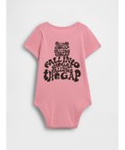 【ギャップ/GAP / KIDS】のブラナンベア ポケット ボディスーツ (ベビー) 大人の最旬トレンドファッション＆コーディネート founy(ファウニー) ファッション Fashion キッズファッション Fashion for Kids グラフィック Graphic, Graphic Design スーツ Suit, Formalwear パッチ Patch, Appliqué ベビー Baby, Babywear ポケット Pocket, Pocket Detail 半袖 Short Sleeve, Half Sleeve thumbnail ELLE_PINK_264|ID: prp329100004993346 ipo3291000000037397937