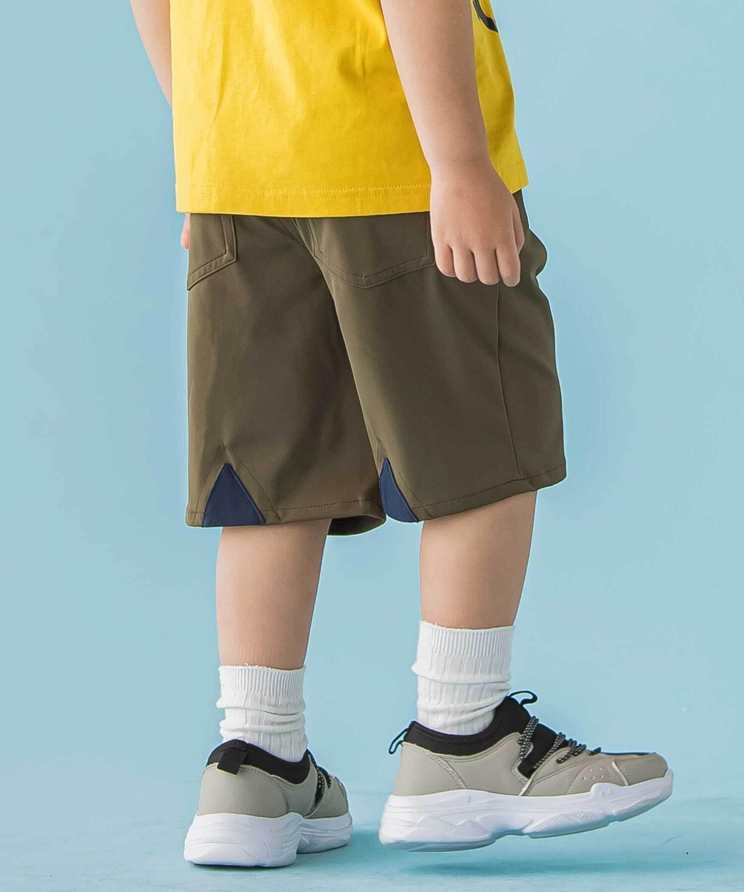 【ベベ オンライン ストア/BEBE ONLINE STORE / KIDS】の【店舗限定】バック三角ポイント切替ショートパンツ(95~150cm) インテリア・キッズ・メンズ・レディースファッション・服の通販 founy(ファウニー) 　ファッション　Fashion　キッズファッション　Fashion for Kids　ボトムス　Bottoms　春　Spring　切替　Switching, Contrast Panel　ショート　Short, Short Length　スタンダード　Standard, Basic　スポーツ　Sports, Activewear　トレンド　Trend, Trending Now　フロント　Front, Front Design　プリント　Print, Printed Pattern　ベーシック　Basic, Essential　ポケット　Pocket, Pocket Detail　ワンポイント　One Point, Statement Accent　S/S・春夏　SS, Spring/Summer, Warm Season　おすすめ　Recommended / Our Picks　夏　Summer　2026年　2026　2026春夏・S/S　Spring/Summer 2026 SS26　グリーン|ID: prp329100004993362 ipo3291000000037398078