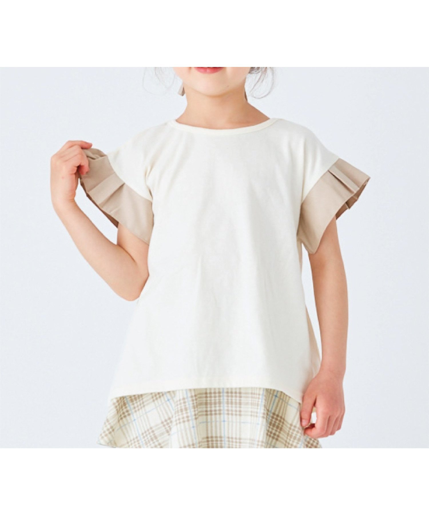 【エバ―クローゼット/ever closet / KIDS】の袖フリル 半袖 Tシャツ トップス 配色 綿 リボン 花柄 女の子 子供 子供服 大人の最旬トレンドファッション＆コーディネート founy(ファウニー) 　ファッション　Fashion　キッズファッション　Fashion for Kids　トップス・カットソー　Cut & Sew Tops　カットソー　Cut and Sewn Top　トレンド　Trend, Trending Now　ドット　Polka Dot, Dot Pattern　フラワー　Flower, Floral　フリル　Frill, Ruffle　半袖　Short Sleeve, Half Sleeve　ミックス　Mix, Mixed Style　リボン　Ribbon, Bow　再入荷　Restock / Back in Stock　エレガント 上品　Elegant　 other-1|ID: prp329100004993425 ipo3291000000037398696