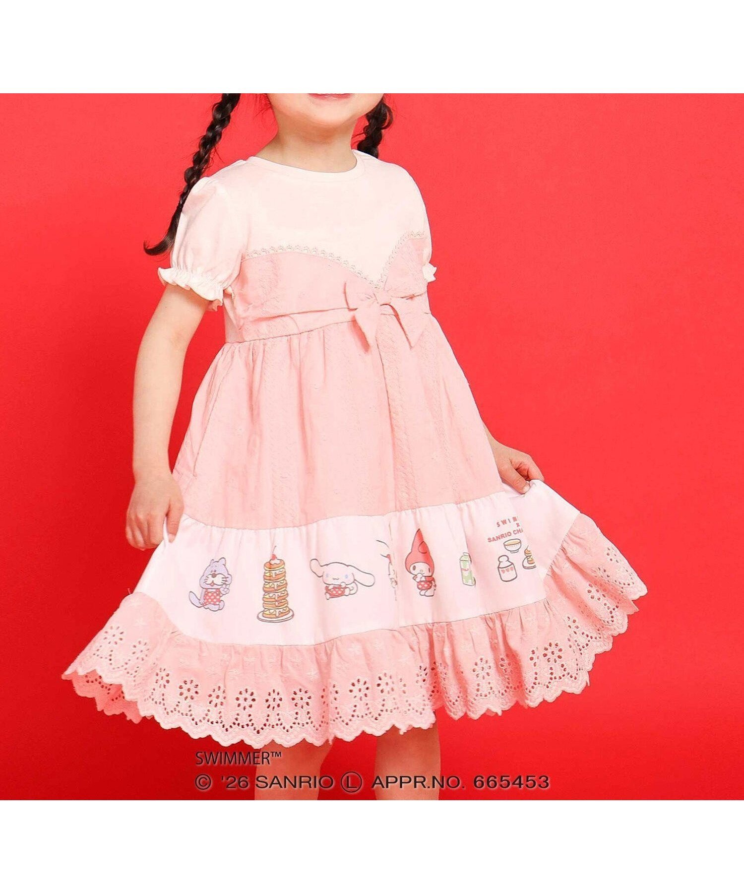 【ベベ オンライン ストア/BEBE ONLINE STORE / KIDS】の【SWIMMERxサンリオキャラクターズxSLAPSLIP】フレアスカートレース付きワンピース(80~130cm) 大人の最旬トレンドファッション＆コーディネート founy(ファウニー) 　ファッション　Fashion　キッズファッション　Fashion for Kids　イエロー　Yellow　春　Spring　ガーリー　Girly, Feminine Style　コラボ　Collaboration, Collab　コレクション　Collection, Seasonal Line　スリーブ　Sleeve, Long Sleeve / Short Sleeve　ハンカチ　Handkerchief, Hanky　フィット　Fit, Slim Fit　フレンチ　French, French Style　ブロード　Broadcloth, Fine Cotton　プリント　Print, Printed Pattern　半袖　Short Sleeve, Half Sleeve　リボン　Ribbon, Bow　リュック　Backpack, Rucksack　レース　Lace, Lace Fabric　S/S・春夏　SS, Spring/Summer, Warm Season　夏　Summer　エレガント 上品　Elegant　2026年　2026　2026春夏・S/S　Spring/Summer 2026 SS26　 other-1|ID: prp329100004993432 ipo3291000000037398849