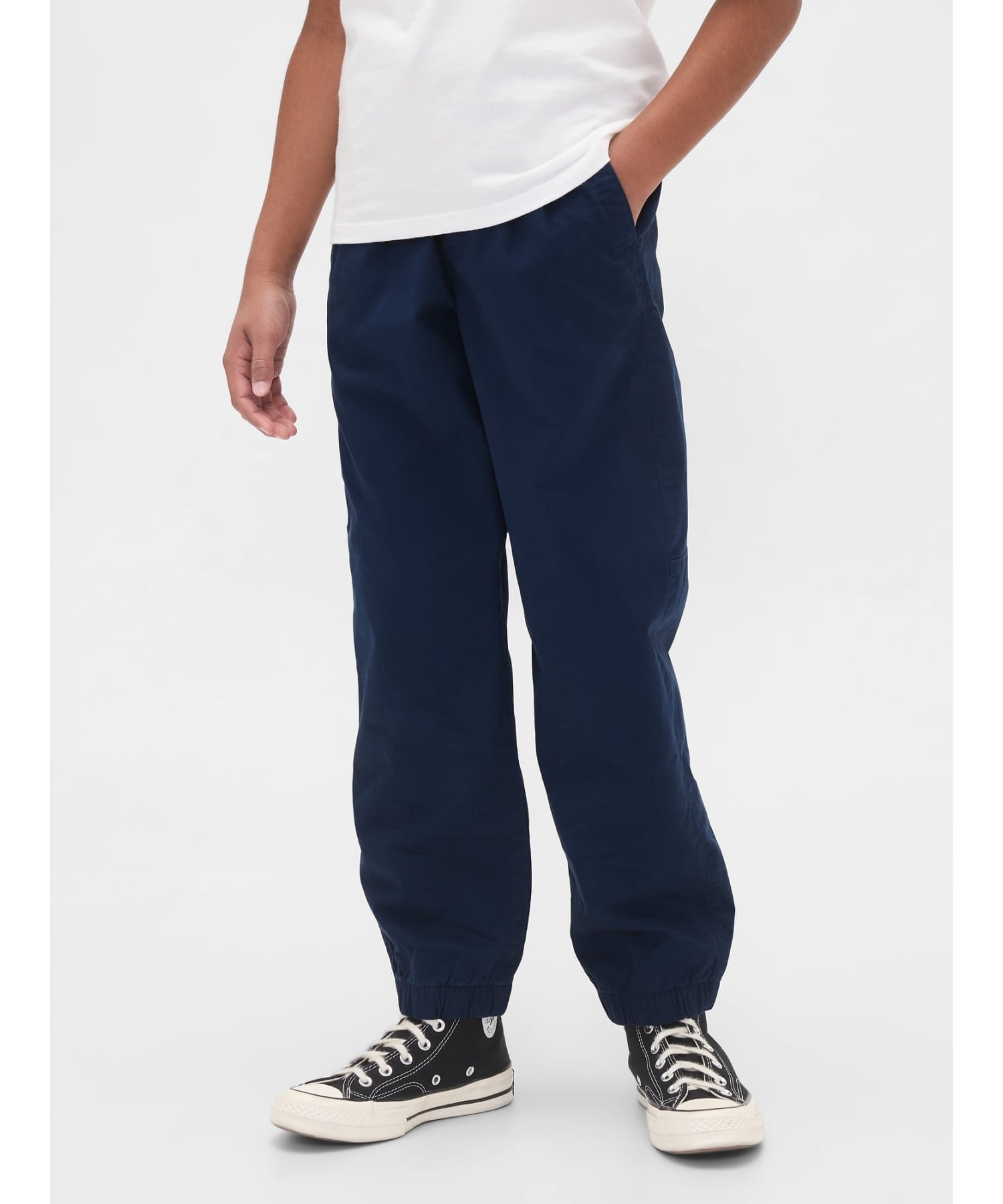 【ギャップ/GAP / KIDS】のリラックス エブリディ ジョガーパンツ (キッズ) インテリア・キッズ・メンズ・レディースファッション・服の通販 founy(ファウニー) 　ファッション　Fashion　キッズファッション　Fashion for Kids　ボトムス　Bottoms　テーパード　Tapered, Tapered Pants　ドローコード　Drawcord, Drawstring Cord　フィット　Fit, Slim Fit　フロント　Front, Front Design　ポケット　Pocket, Pocket Detail　リラックス　Relax, Relaxed Fit　TAPESTRY_NAVY|ID: prp329100004993443 ipo3291000000037398965