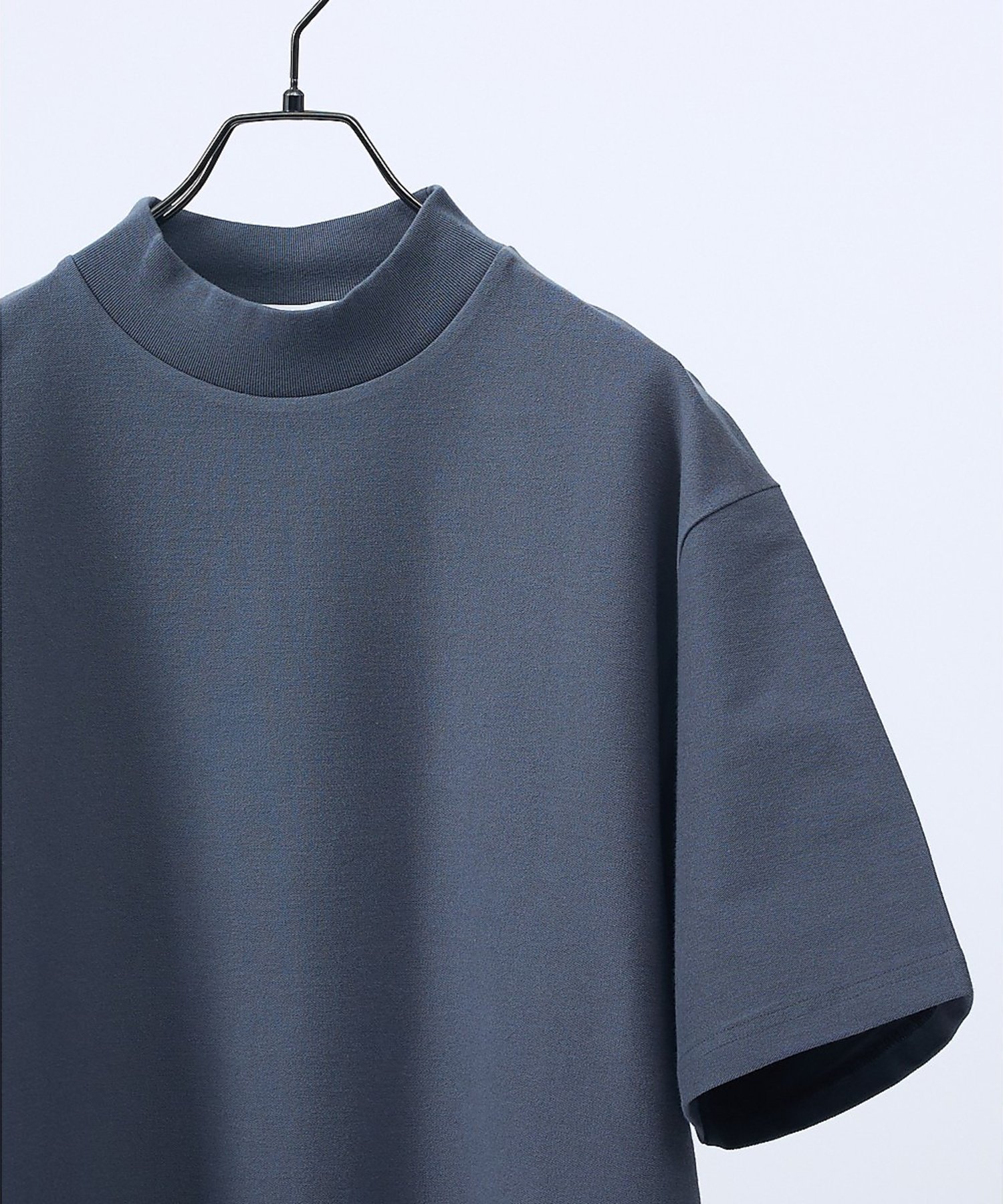 【アバハウス/ABAHOUSE / MEN】の【接触冷感】モックネック Tシャツ / COVEROSS インテリア・キッズ・メンズ・レディースファッション・服の通販 founy(ファウニー) 　ファッション　Fashion　メンズファッション　Fashion for Men　インナー　Innerwear　吸水　Absorbent, Quick-Dry　サマー　Summer, Summer Style　ジャケット　Jacket, Outerwear　スマート　Smart, Elegant　ツイル　Twist, Twisted Detail　バランス　Balance, Style Balance　モックネック　Mock Neck, Short Turtleneck　エレガント 上品　Elegant　ビジネス 仕事 通勤　Business / Work / Commuting　チャコールグレー|ID: prp329100004993518 ipo3291000000037399519