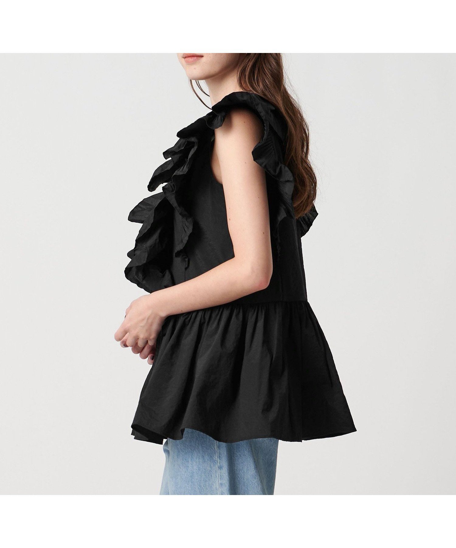 【ユナイテッドアローズ/UNITED ARROWS】のフリル ギャザー ブラウス ウォッシャブル インテリア・キッズ・メンズ・レディースファッション・服の通販 founy(ファウニー) 　ファッション　Fashion　レディースファッション　Fashion for Women　トップス・カットソー　Cut & Sew Tops　シャツ・ブラウス・オフィスカジュアル　Elegant Blouses & Button-Ups　ウォッシャブル　Machine Washable　ギャザー　Gathered, Ruffled　軽量　Lightweight, Ultra Light　スリーブ　Sleeve, Long Sleeve / Short Sleeve　タイトスカート　Pencil Skirt, Tight Skirt　フリル　Frill, Ruffle　プリーツ　Pleats, Pleated　羽織　Haori, Light Jacket　リラックス　Relax, Relaxed Fit　ワイド　Wide, Wide Fit　アウトレット　Outlet / Clearance　おすすめ　Recommended / Our Picks　BLACK|ID: prp329100004993557 ipo3291000000037400050