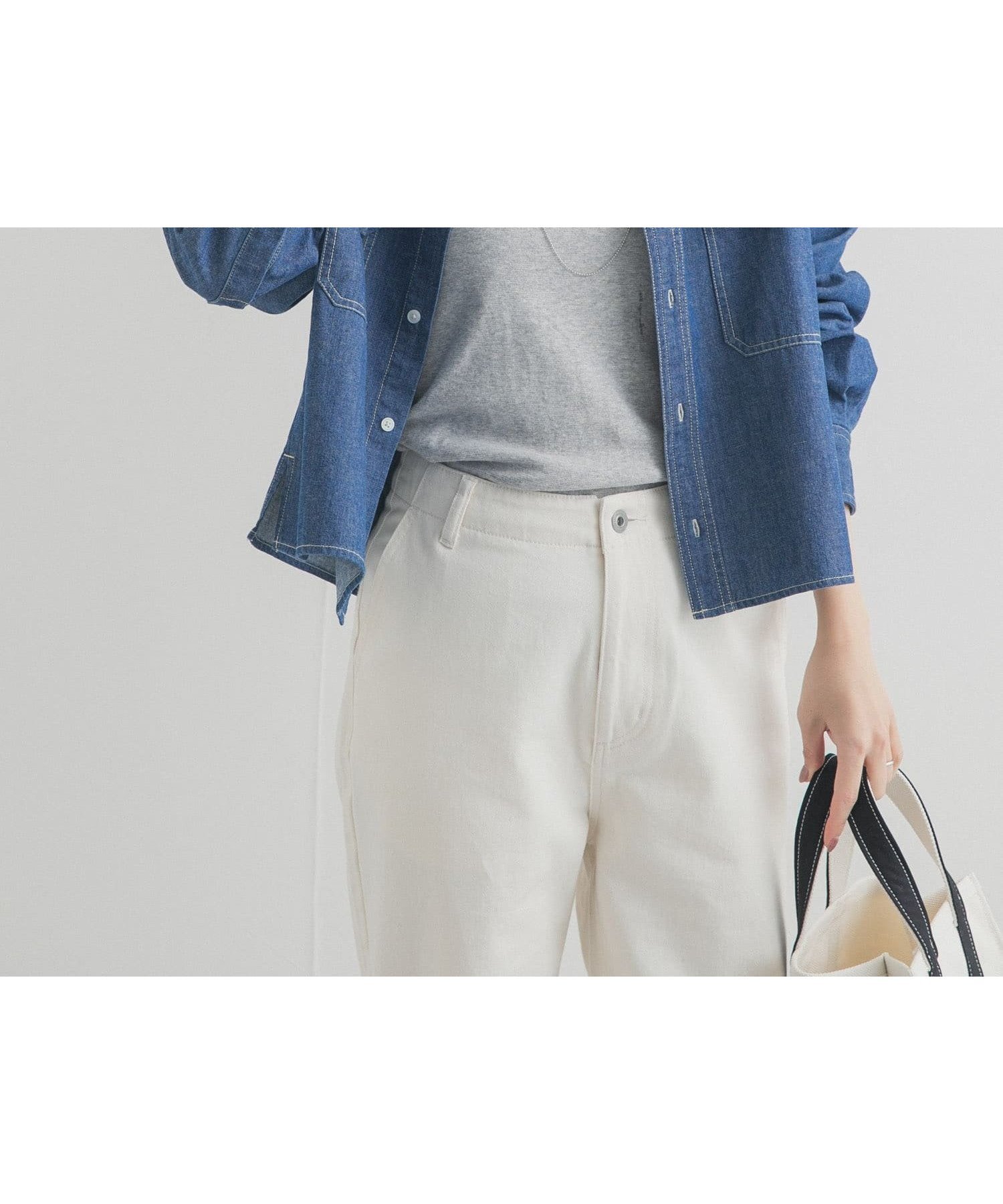 【アーバンリサーチ ドアーズ/URBAN RESEARCH DOORS】のデニムショート丈シャツ インテリア・キッズ・メンズ・レディースファッション・服の通販 founy(ファウニー) 　ファッション　Fashion　レディースファッション　Fashion for Women　トップス・カットソー　Cut & Sew Tops　シャツ・ブラウス・オフィスカジュアル　Elegant Blouses & Button-Ups　2026年　2026　2026春夏・S/S　Spring/Summer 2026 SS26　インディゴ　Indigo Denim　ショート　Short, Short Length　デニム　Denim, Jeans Material　トレンド　Trend, Trending Now　フロント　Front, Front Design　ポケット　Pocket, Pocket Detail　ロング　Long, Long-Length　ワイド　Wide, Wide Fit　ワーク　Workwear, Utility Style　夏　Summer　定番　Standard, Basic Item　S/S・春夏　SS, Spring/Summer, Warm Season　インディゴブルー|ID: prp329100004993567 ipo3291000000037400133