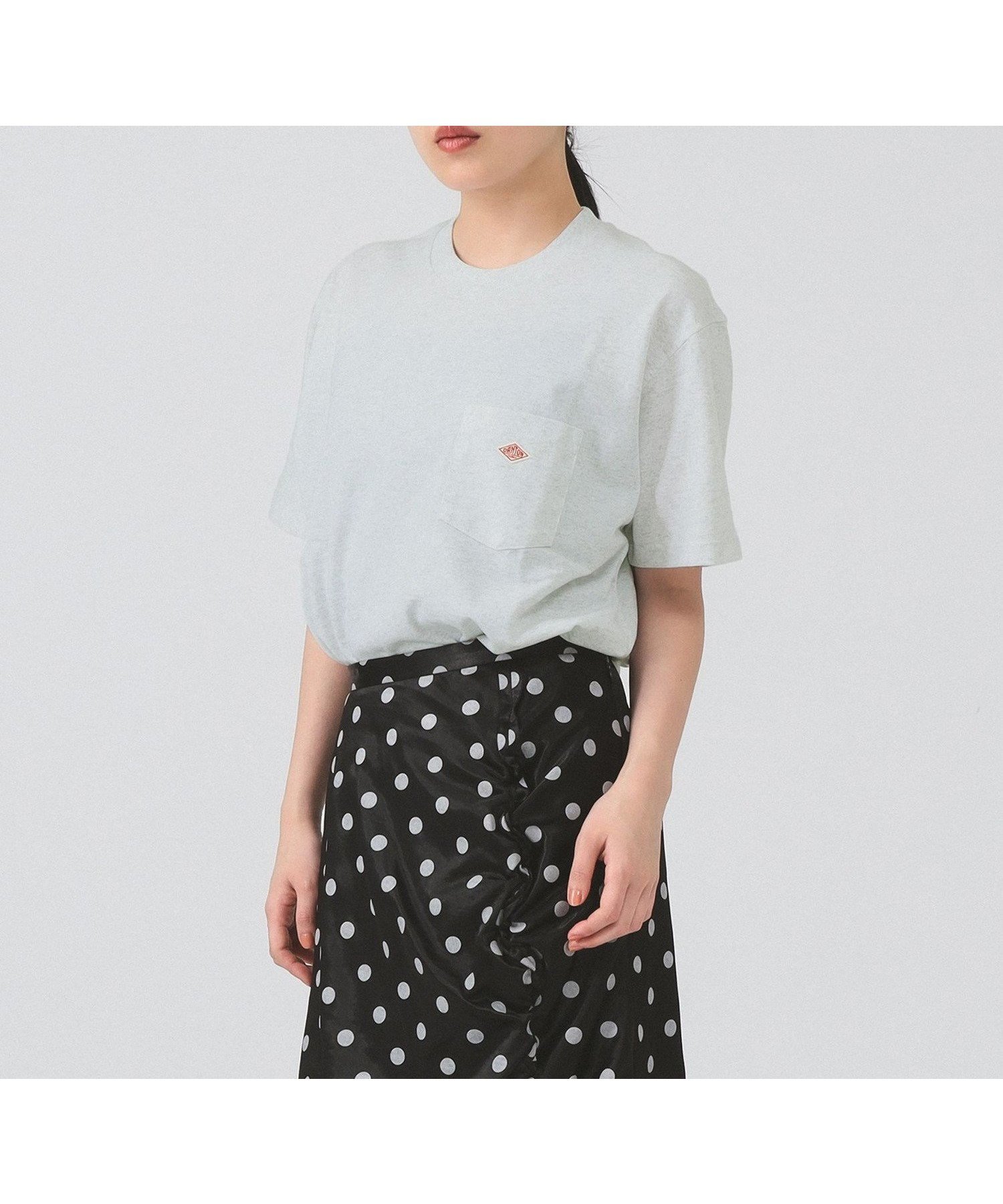 【ビームス ウイメン/BEAMS】のDANTON / ポケット Tシャツ 大人の最旬トレンドファッション＆コーディネート founy(ファウニー) 　ファッション　Fashion　レディースファッション　Fashion for Women　トップス・カットソー　Cut & Sew Tops　シャツ・ブラウス・オフィスカジュアル　Elegant Blouses & Button-Ups　ロングTシャツ・Tシャツ　Longline T-Shirts & Tees　インナー　Innerwear　シンプル　Simple, Minimal　ジャケット　Jacket, Outerwear　デニム　Denim, Jeans Material　定番　Standard, Basic Item　人気　Popular, Best Seller　バランス　Balance, Style Balance　フランス　France, French　ベーシック　Basic, Essential　ポケット　Pocket, Pocket Detail　半袖　Short Sleeve, Half Sleeve　ミックス　Mix, Mixed Style　リラックス　Relax, Relaxed Fit　ロング　Long, Long-Length　ワーク　Workwear, Utility Style　夏　Summer　 other-1|ID: prp329100004993575 ipo3291000000037400178