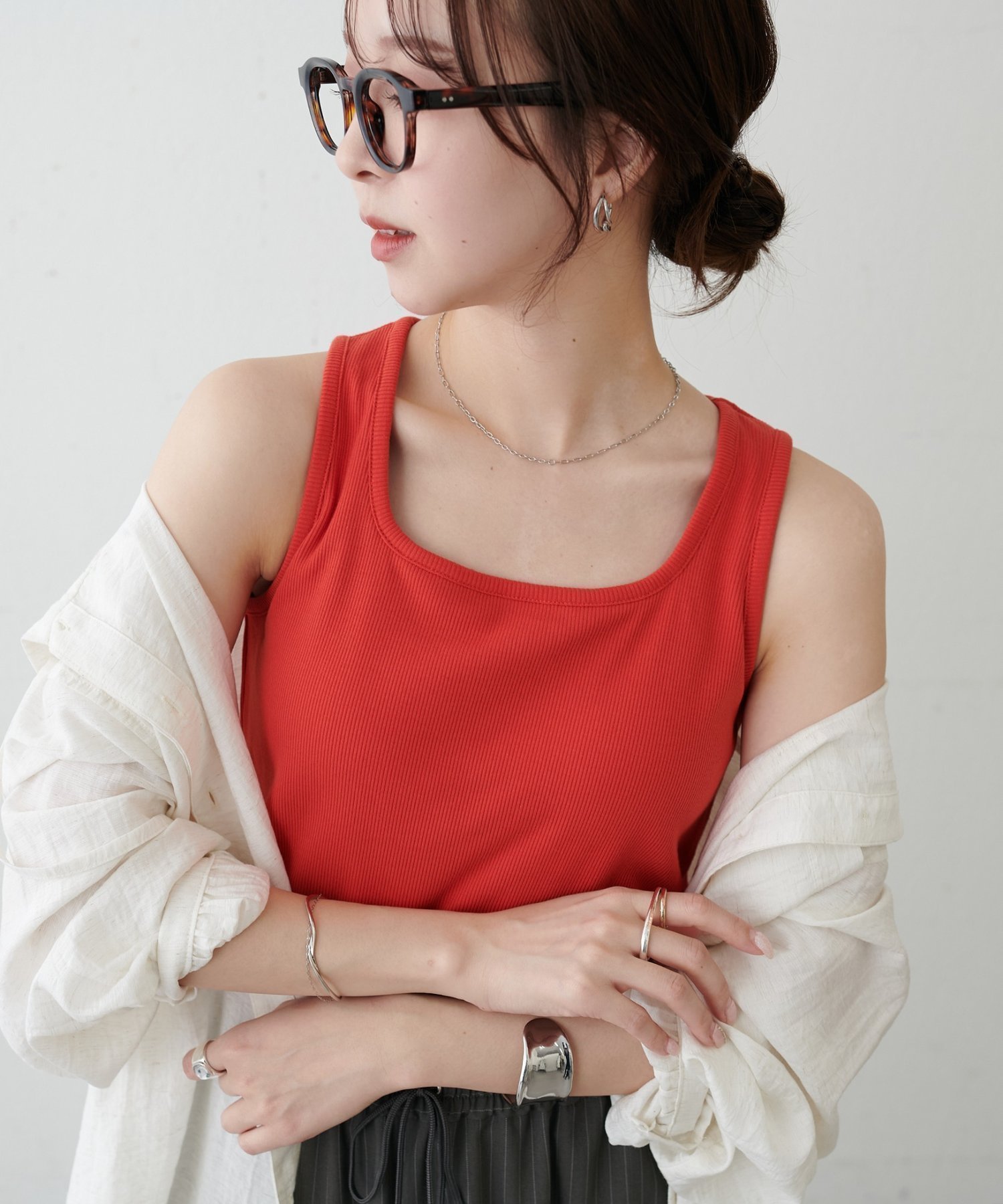 【ディスコート/Discoat】の【12色展開!/ WEB限定】カップ付スクエアタンクトップ インテリア・キッズ・メンズ・レディースファッション・服の通販 founy(ファウニー) ファッション Fashion レディースファッション Fashion for Women おすすめ Recommended / Our Picks インナー Innerwear カーディガン Cardigan, Knitwear キャミソール Camisole, Spaghetti Strap Top サロペット Overalls, Salopette スクエア Square, Square Shape スラックス Slacks, Dress Pants タイトスカート Pencil Skirt, Tight Skirt タンク Tank Top, Sleeveless Top デニム Denim, Jeans Material バランス Balance, Style Balance フレア Flare, Flared レッド|ID: prp329100004993581 ipo3291000000037400221