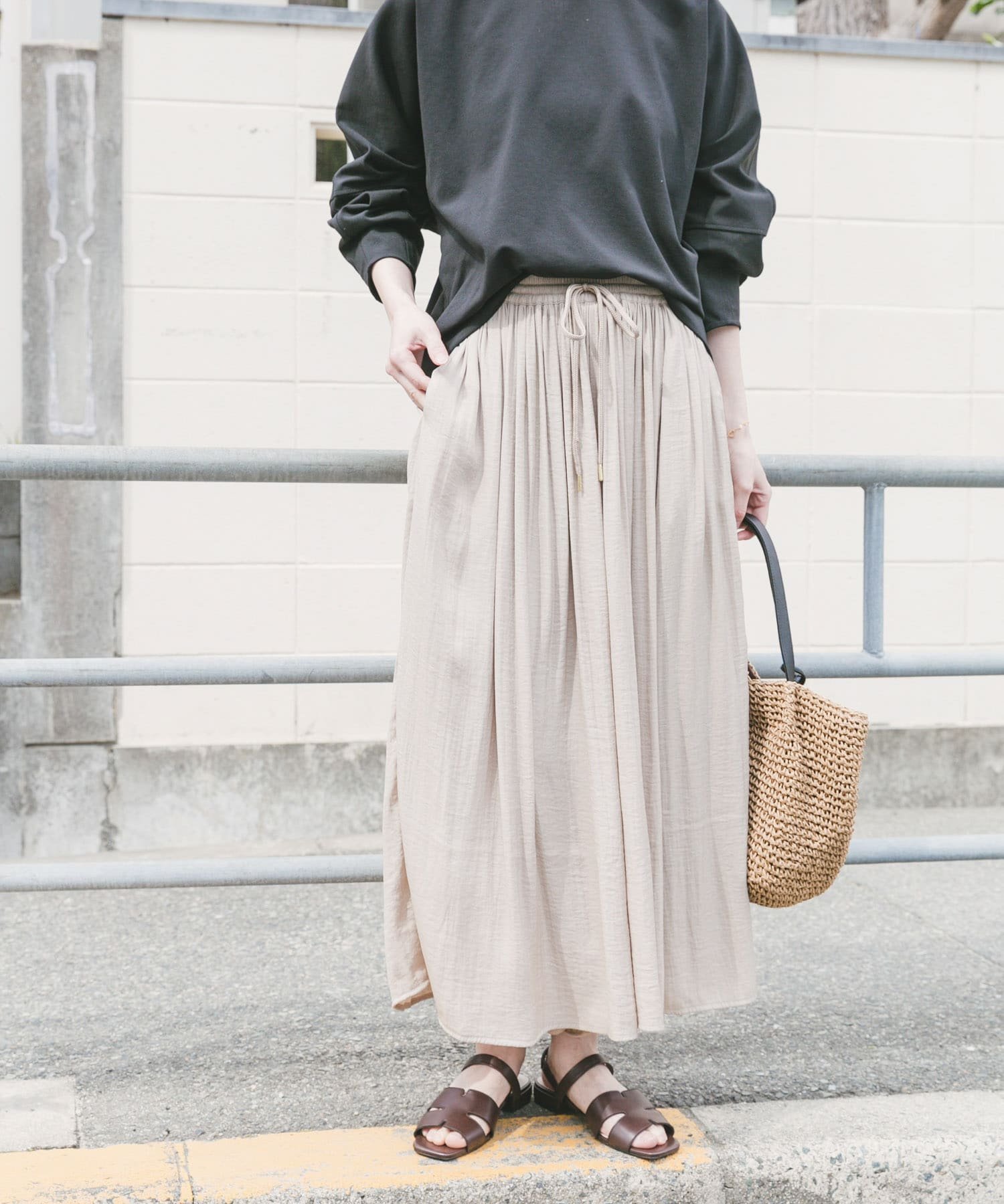 【アイテムズアーバンリサーチ/ITEMS URBAN RESEARCH】のイージーガウチョパンツ 大人の最旬トレンドファッション＆コーディネート founy(ファウニー) 　ファッション　Fashion　レディースファッション　Fashion for Women　パンツ　Pants & Trousers　2026年　2026　2026春夏・S/S　Spring/Summer 2026 SS26　ウォッシャブル　Machine Washable　バランス　Balance, Style Balance　リラックス　Relax, Relaxed Fit　人気　Popular, Best Seller　夏　Summer　定番　Standard, Basic Item　S/S・春夏　SS, Spring/Summer, Warm Season　 other-1|ID: prp329100004993605 ipo3291000000037400431