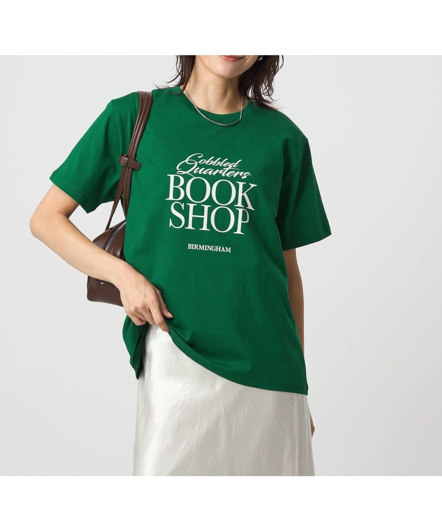 【ユナイテッドアローズ/UNITED ARROWS】のロゴ ショートスリーブ Tシャツ インテリア・キッズ・メンズ・レディースファッション・服の通販 founy(ファウニー) 　ファッション　Fashion　レディースファッション　Fashion for Women　トップス・カットソー　Cut & Sew Tops　シャツ・ブラウス・オフィスカジュアル　Elegant Blouses & Button-Ups　ロングTシャツ・Tシャツ　Longline T-Shirts & Tees　インナー　Innerwear　春　Spring　秋　Autumn　コンパクト　Compact, Small Size　サロペット　Overalls, Salopette　ショート　Short, Short Length　スリーブ　Sleeve, Long Sleeve / Short Sleeve　ボトム　Bottoms, Lower Wear　モノトーン　Monotone, Black and White　ルーズ　Loose, Oversized　アウトレット　Outlet / Clearance　おすすめ　Recommended / Our Picks　夏　Summer　KELLY|ID: prp329100004993618 ipo3291000000037400526