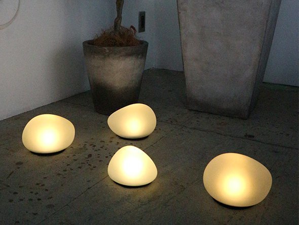 【フライミー ヴェール/FLYMEe vert / GOODS】のLED Solar stone / LEDソーラーストーン 人気、トレンドファッション・服の通販 founy(ファニー) 　おすすめ　Recommend　ガラス　Glass　ガーデン　Garden　ストーン　Stone　ホーム・キャンプ・アウトドア・お取り寄せ　Home,Garden,Outdoor,Camping Gear　家具・インテリア　Furniture　ライト・照明　Lighting & Light Fixtures　other-5|ID: prp329100000000617 ipo3291000000031500507