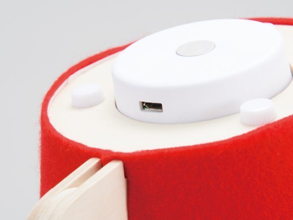 【フライミールーム/FLYMEe Room / GOODS】のCraf 2 desk light / クラフ2 デスクライト インテリア・キッズ・メンズ・レディースファッション・服の通販 founy(ファニー) 　デスク　Desk, Work Desk　フェルト　Felt, Felt Fabric　ホーム・キャンプ・アウトドア・お取り寄せ　Home Living / Home & Lifestyle / Camping Gear / Outdoor Camping　家具・インテリア　Home Furniture & Interior. Stylish & Functional Living Spaces　ライト・照明　Lamps & Lighting Fixtures　デスクライト・卓上照明　Desk Lamp / Table Lamp / Study Light　電源はUSB仕様。ACアダプターが付属します。|ID: prp329100000000653 ipo3291000000036849812