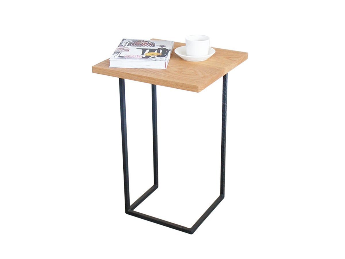 【杉山製作所/Sugiyama Seisakusho / GOODS】のKUROTETSU SUMI SIDE TABLE / クロテツ スミ サイドテーブル(木天板) 人気、トレンドファッション・服の通販 founy(ファニー) 　送料無料　Free Shipping　おすすめ　Recommend　クール　Cool　シンプル　Simple　スクエア　Square　テーブル　Table　フレーム　Flame　ホーム・キャンプ・アウトドア・お取り寄せ　Home,Garden,Outdoor,Camping Gear　家具・インテリア　Furniture　テーブル　Table　サイドテーブル・小テーブル　Side Table/Small Table　other-2|ID: prp329100000000825 ipo3291000000031530782