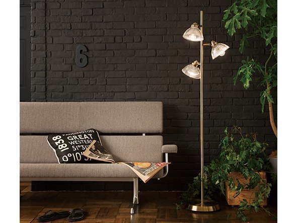 【フライミー ファクトリー/FLYMEe Factory / GOODS】のCUSTOM SERIES Classic Floor Lamp × Diner S / カスタムシリーズ クラシックフロアランプ × ダイナーS 人気、トレンドファッション・服の通販 founy(ファニー) 　送料無料　Free Shipping　ガラス　Glass, Glassware　クラシック　Classic, Timeless Style　シンプル　Simple, Minimal　スリット　Slit, Slit Detail　モチーフ　Motif, Design Theme　ホーム・キャンプ・アウトドア・お取り寄せ　Home Living / Home & Lifestyle / Camping Gear / Outdoor Camping　家具・インテリア　Home Furniture & Interior. Stylish & Functional Living Spaces　ライト・照明　Lamps & Lighting Fixtures　フロアランプ・スタンドライト　Floor Lamp / Standing Lamp　other-2|ID: prp329100000000945 ipo3291000000031540542