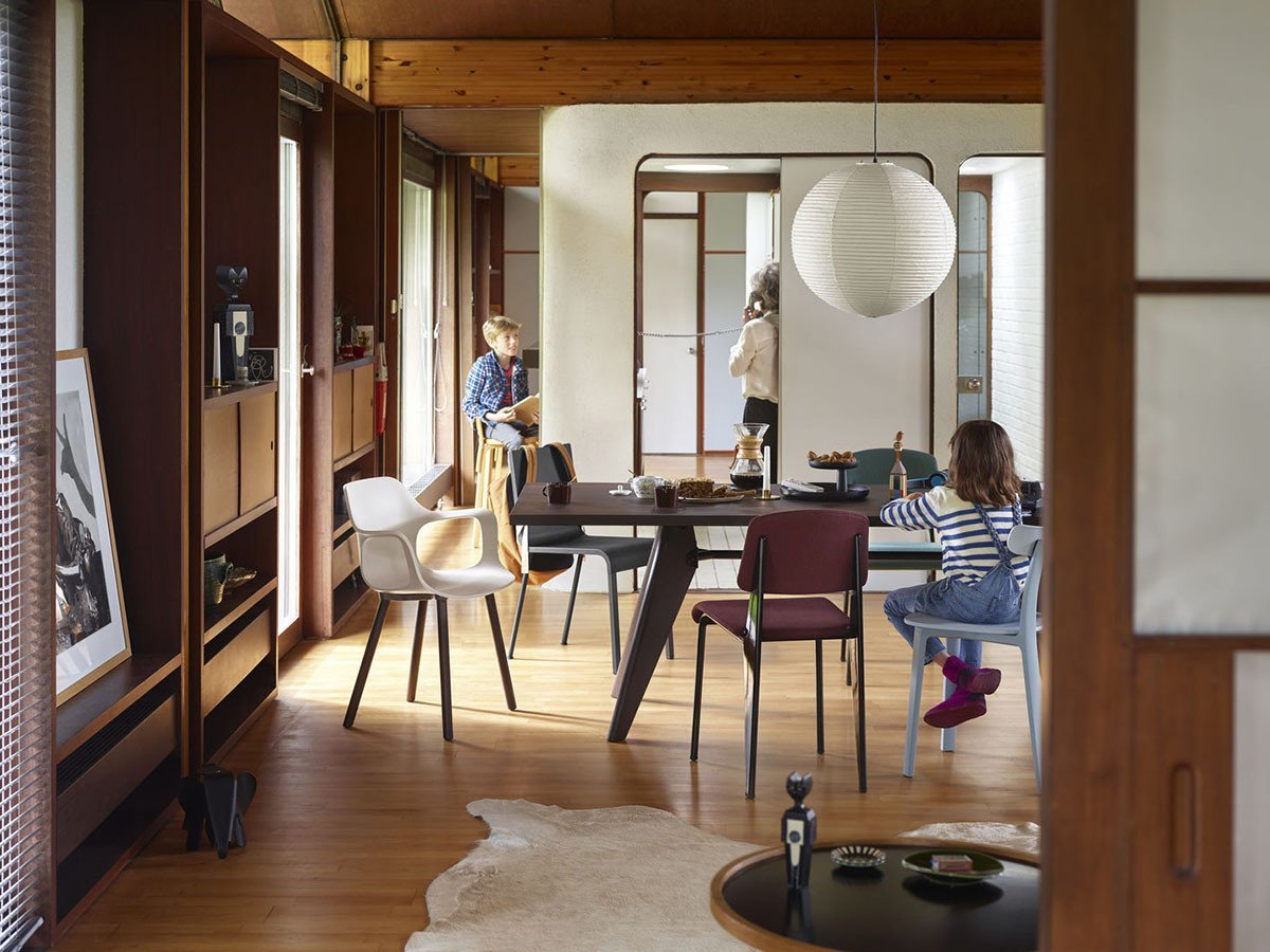 【ヴィトラ/Vitra / GOODS】のTable S.A.M. Bois / ターブル S.A.M. ボワ 人気、トレンドファッション・服の通販 founy(ファニー) 　オイル　Body Oil　テーブル　Table, Dining Table　ホーム・キャンプ・アウトドア・お取り寄せ　Home Living / Home & Lifestyle / Camping Gear / Outdoor Camping　家具・インテリア　Home Furniture & Interior. Stylish & Functional Living Spaces　テーブル　Dining, Coffee & Side Tables　ダイニングテーブル・食卓テーブル　Dining Tables　other-5|ID: prp329100000000946 ipo3291000000031530542