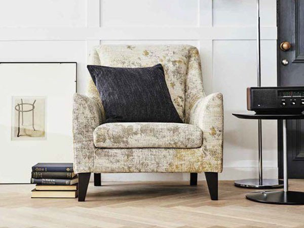 【フクラ/HUKLA / GOODS】のCARO 1P Sofa / カーロ 1人掛けソファ インテリア・キッズ・メンズ・レディースファッション・服の通販 founy(ファニー) 　エレガント 上品　Elegant　クッション　Cushion, Throw Pillow　クラシック　Classic, Timeless Style　シンプル　Simple, Minimal　フォルム　Silhouette, Form　フォーム　Form　モダン　Modern, Contemporary　ホーム・キャンプ・アウトドア・お取り寄せ　Home Living / Home & Lifestyle / Camping Gear / Outdoor Camping　家具・インテリア　Home Furniture & Interior. Stylish & Functional Living Spaces　ソファー　Couches & Sofas　脚部ダークブラウン|ID: prp329100000001021 ipo3291000000030171667