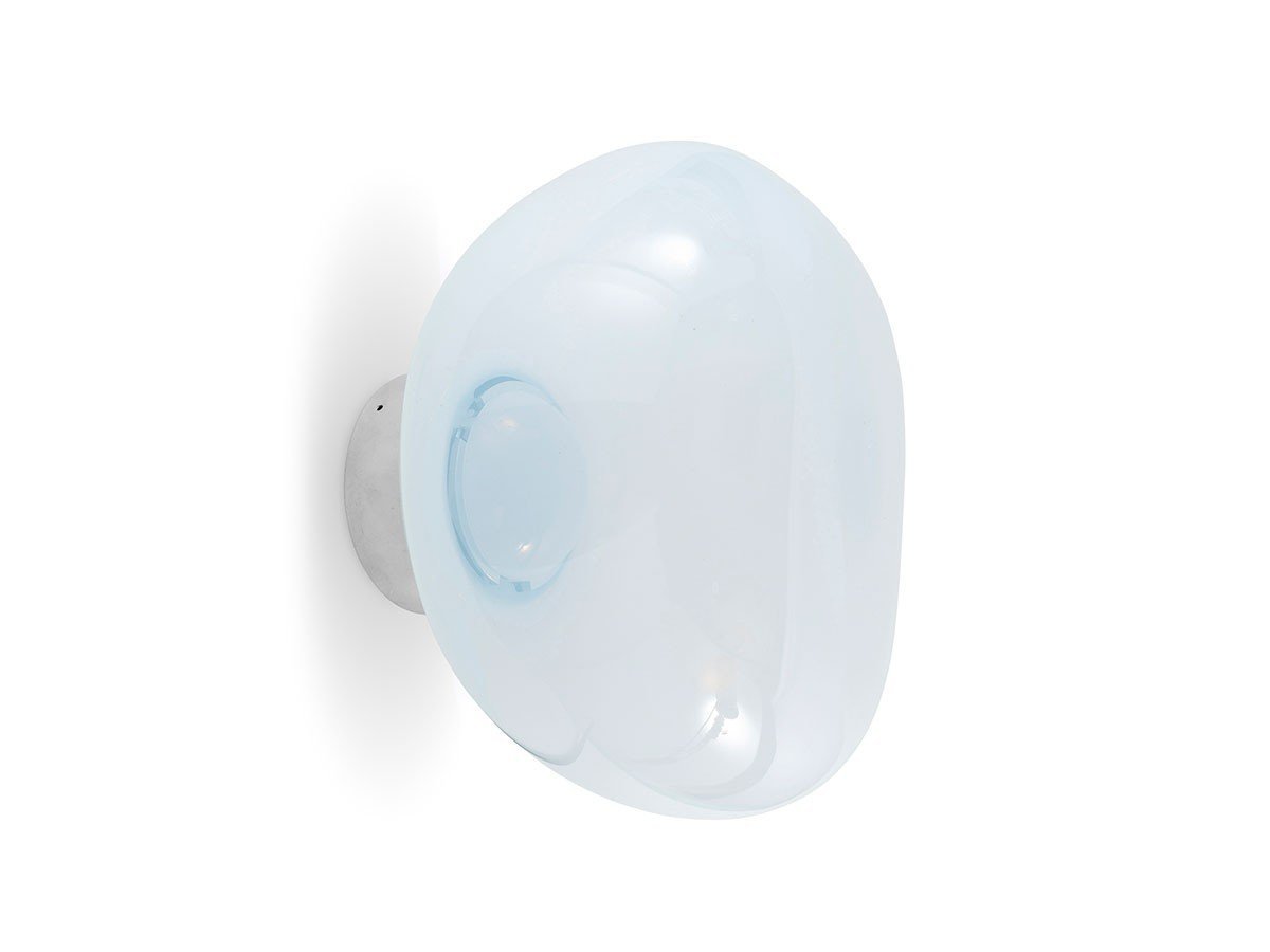 【トム ディクソン/Tom Dixon / GOODS】のMelt Mini Surface LED / メルト ミニ サーフェイス 内蔵LED ブラケット仕様 インテリア・キッズ・メンズ・レディースファッション・服の通販 founy(ファニー) 　ガラス　Glass, Glassware　ハンド　Hand, Handmade　フェイス　Face, Facial Design　フロント　Front, Front Design　送料無料　Free Shipping　ホーム・キャンプ・アウトドア・お取り寄せ　Home Living / Home & Lifestyle / Camping Gear / Outdoor Camping　家具・インテリア　Home Furniture & Interior. Stylish & Functional Living Spaces　ライト・照明　Lamps & Lighting Fixtures　消灯時|ID: prp329100000001023 ipo3291000000036853733