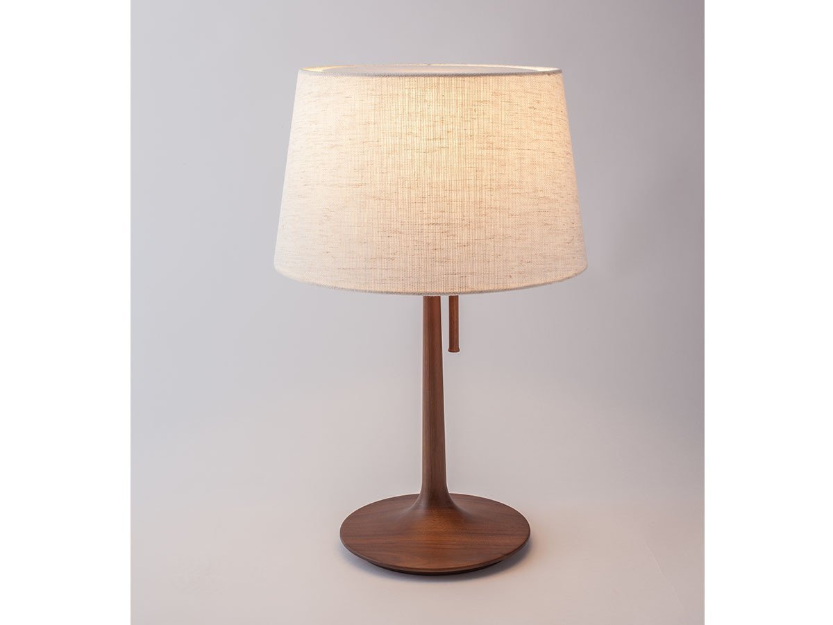 【フライミー ヴェール/FLYMEe vert / GOODS】のTable Stand / テーブルスタンド #106737 インテリア・キッズ・メンズ・レディースファッション・服の通販 founy(ファニー) 　送料無料　Free Shipping　サテン　Satin, Glossy Fabric　シンプル　Simple, Minimal　スタンド　Stand Collar, Upright Stand　テーブル　Table, Dining Table　ホーム・キャンプ・アウトドア・お取り寄せ　Home Living / Home & Lifestyle / Camping Gear / Outdoor Camping　家具・インテリア　Home Furniture & Interior. Stylish & Functional Living Spaces　ライト・照明　Lamps & Lighting Fixtures　シェード:ナチュラル、本体:ウォルナット|ID: prp329100000001253 ipo3291000000036470845