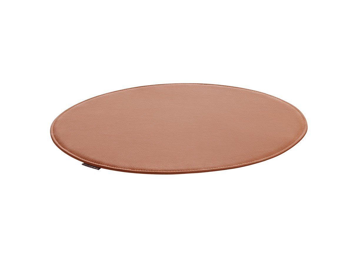 【フリッツ ハンセン/FRITZ HANSEN / GOODS】のSEAT CUSHION for SERIES 7 / セブンチェア用 シートクッション 3107SC インテリア・キッズ・メンズ・レディースファッション・服の通販 founy(ファニー) 　送料無料　Free Shipping　クッション　Cushion, Throw Pillow　ホーム・キャンプ・アウトドア・お取り寄せ　Home Living / Home & Lifestyle / Camping Gear / Outdoor Camping　家具・インテリア　Home Furniture & Interior. Stylish & Functional Living Spaces　その他 インテリア雑貨、家具　Home Decor & Furniture Extras　張地:インテンスレザー(ブラウン)|ID: prp329100000001276 ipo3291000000033246743