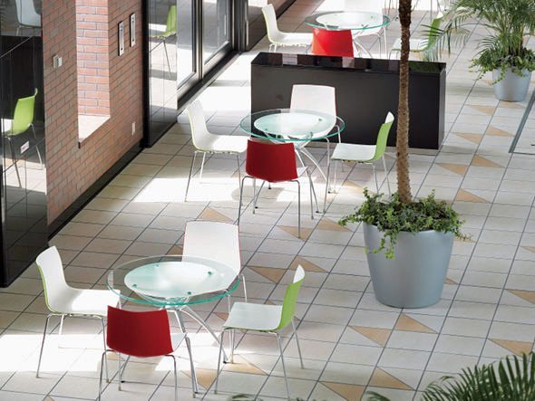 【フライミー ノワール/FLYMEe Noir / GOODS】のCafe Table / カフェテーブル 直径90cm m71239 インテリア・キッズ・メンズ・レディースファッション・服の通販 founy(ファニー) 　ガラス　Glass, Glassware　テーブル　Table, Dining Table　ラウンド　Round, Round Neck　ホーム・キャンプ・アウトドア・お取り寄せ　Home Living / Home & Lifestyle / Camping Gear / Outdoor Camping　家具・インテリア　Home Furniture & Interior. Stylish & Functional Living Spaces　テーブル　Dining, Coffee & Side Tables　ダイニングテーブル・食卓テーブル　Dining Tables　ホーム・キャンプ・アウトドア・お取り寄せ　Home Living / Home & Lifestyle / Camping Gear / Outdoor Camping　家具・インテリア　Home Furniture & Interior. Stylish & Functional Living Spaces　テーブル　Dining, Coffee & Side Tables　カフェテーブル・丸型テーブル　Cafe & Bistro Tables　天板:フロストガラス|ID: prp329100000001428 ipo3291000000033475506