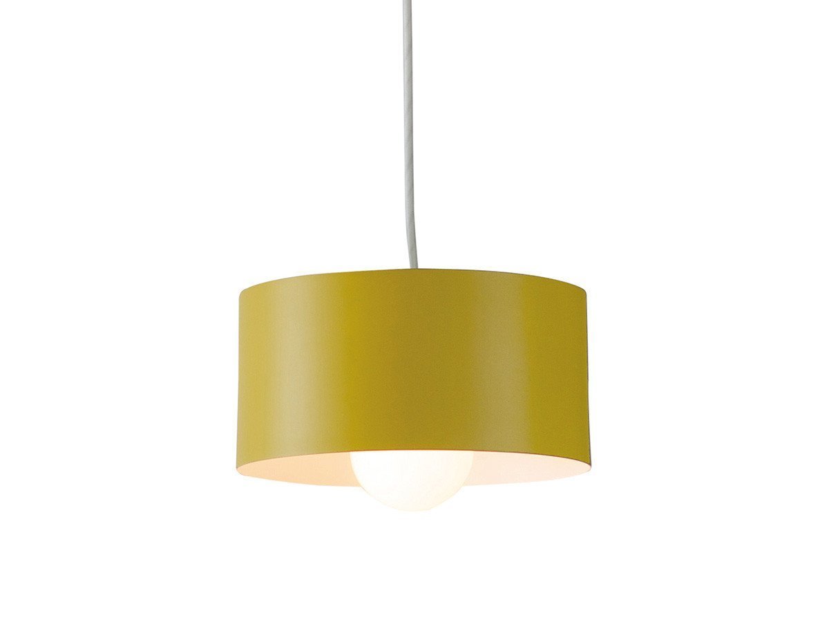 【アプロス/APROZ / GOODS】のGALLON / 1P / ガロン 1灯 インテリア・キッズ・メンズ・レディースファッション・服の通販 founy(ファニー) テーブル Table, Dining Table バランス Balance, Style Balance ホーム・キャンプ・アウトドア・お取り寄せ Home Living / Home & Lifestyle / Camping Gear / Outdoor Camping 家具・インテリア Home Furniture & Interior. Stylish & Functional Living Spaces ライト・照明 Lamps & Lighting Fixtures ペンダントライト・吊り下げ照明 Pendant Light / Hanging Light Fixture イエロー|ID: prp329100000001430 ipo3291000000036762908