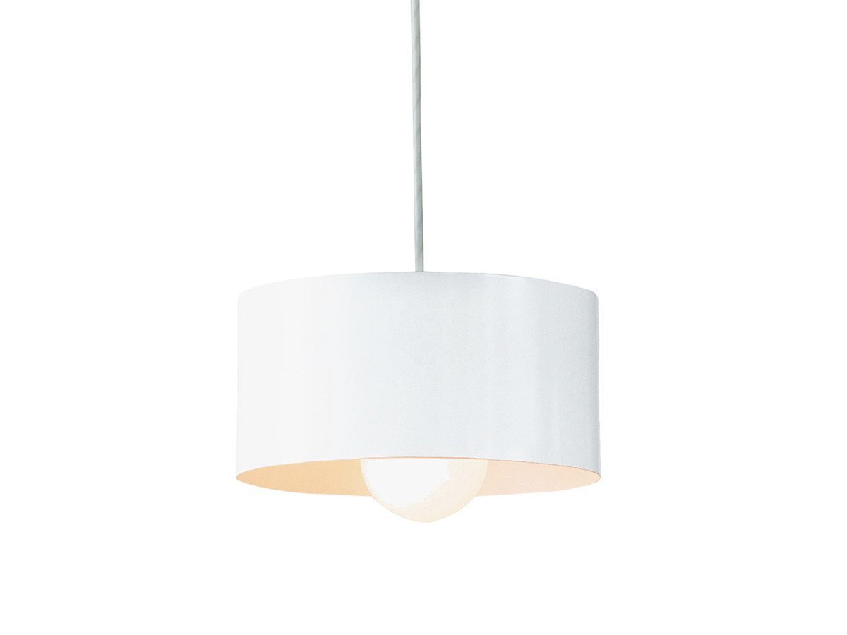 【アプロス/APROZ / GOODS】のGALLON / 1P / ガロン 1灯 インテリア・キッズ・メンズ・レディースファッション・服の通販 founy(ファニー) テーブル Table, Dining Table バランス Balance, Style Balance ホーム・キャンプ・アウトドア・お取り寄せ Home Living / Home & Lifestyle / Camping Gear / Outdoor Camping 家具・インテリア Home Furniture & Interior. Stylish & Functional Living Spaces ライト・照明 Lamps & Lighting Fixtures ペンダントライト・吊り下げ照明 Pendant Light / Hanging Light Fixture ホワイト|ID: prp329100000001430 ipo3291000000036762912