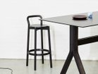 【カリモクニュースタンダード/KARIMOKU NEW STANDARD / GOODS】のCASTOR BARSTOOL with BACKREST / キャストール バースツール ハイ ウィズバックレスト Photo Credit:Silvia Orlandi Puntino|ID: prp329100000001467 ipo3291000000036697457