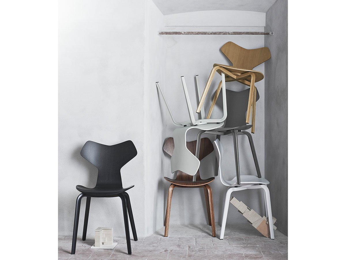 【フリッツ ハンセン/FRITZ HANSEN / GOODS】のGRAND PRIX / グランプリチェア フロントパディング ウッドレッグ 4130 インテリア・キッズ・メンズ・レディースファッション・服の通販 founy(ファニー) 　インド　Indian Textile　ウッド　Wooden Design　春　Spring　ファブリック　Fabric, Textile　フォルム　Silhouette, Form　ミラノ　Milano Style, Italian-Inspired　送料無料　Free Shipping　おすすめ　Recommended / Our Picks　ホーム・キャンプ・アウトドア・お取り寄せ　Home Living / Home & Lifestyle / Camping Gear / Outdoor Camping　家具・インテリア　Home Furniture & Interior. Stylish & Functional Living Spaces　チェア・椅子　Seating & Chairs　ダイニングチェア・木製チェア　Dining Chairs　参考イメージ|ID: prp329100000001477 ipo3291000000034606025