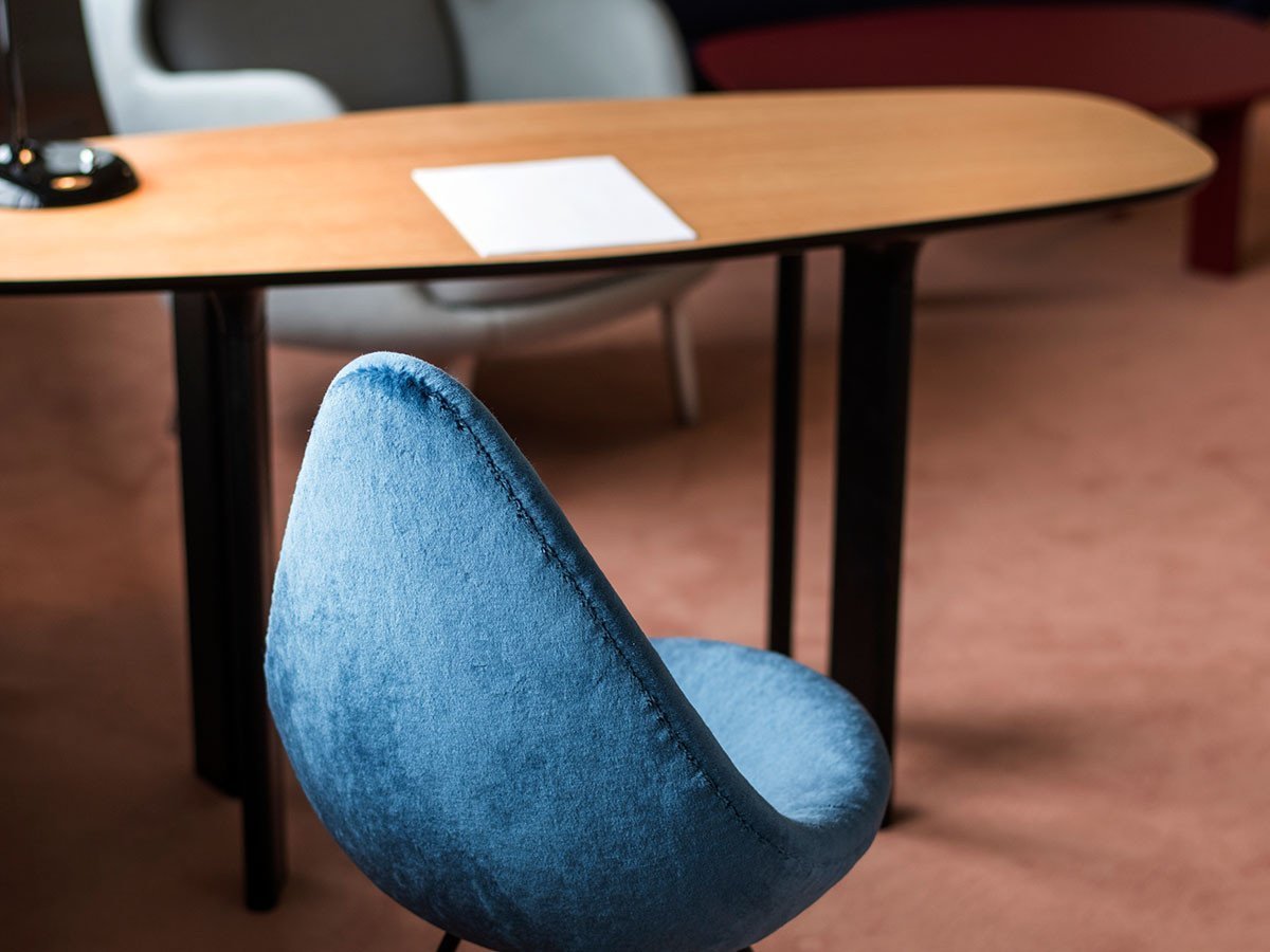 【フリッツ ハンセン/FRITZ HANSEN / GOODS】のANALOG / アナログテーブル JH43 / JH63 / JH83 インテリア・キッズ・メンズ・レディースファッション・服の通販 founy(ファニー) 　テーブル　Table, Dining Table　フォルム　Silhouette, Form　ホーム・キャンプ・アウトドア・お取り寄せ　Home Living / Home & Lifestyle / Camping Gear / Outdoor Camping　家具・インテリア　Home Furniture & Interior. Stylish & Functional Living Spaces　テーブル　Dining, Coffee & Side Tables　ダイニングテーブル・食卓テーブル　Dining Tables　参考イメージ|ID: prp329100000001601 ipo3291000000036862150