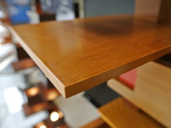 【ヤマギワ/yamagiwa / GOODS】のFRANK LLOYD WRIGHT TALIESIN 3 / フランク・ロイド・ライト タリアセン 3 テーブルランプ インテリア・キッズ・メンズ・レディースファッション・服の通販 founy(ファウニー) 　スプリング　Spring, Spring Collection　チェリー　Cherry, Cherry Pattern　テーブル　Table, Dining Table　ブロック　Block, Solid Block Pattern　送料無料　Free Shipping　ホーム・キャンプ・アウトドア・お取り寄せ　Home Living / Home & Lifestyle / Camping Gear / Outdoor Camping　家具・インテリア　Home Furniture & Interior. Stylish & Functional Living Spaces　ライト・照明　Lamps & Lighting Fixtures　遮光板を取り付けることで光が直射せず、間接光の心地よい明るさが得られるようになっています。|ID: prp329100000001624 ipo3291000000037075664