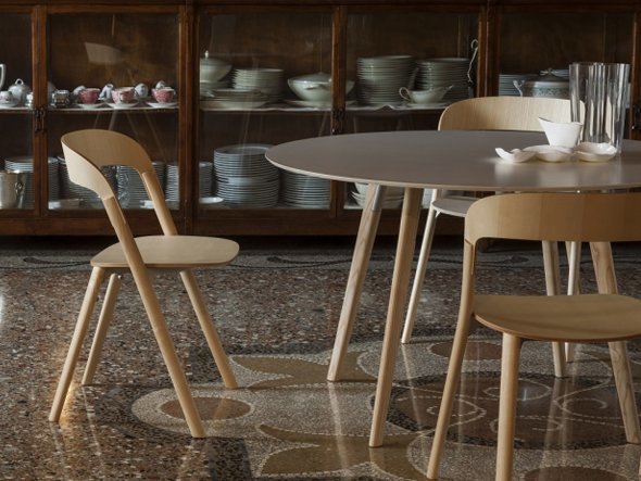 【マジス/MAGIS / GOODS】のPILO / ピロ テーブル インテリア・キッズ・メンズ・レディースファッション・服の通販 founy(ファニー) スタイリッシュ Stylish, Fashionable テーブル Table, Dining Table フレーム Frame, Outline モダン Modern, Contemporary ホーム・キャンプ・アウトドア・お取り寄せ Home Living / Home & Lifestyle / Camping Gear / Outdoor Camping 家具・インテリア Home Furniture & Interior. Stylish & Functional Living Spaces テーブル Dining, Coffee & Side Tables ダイニングテーブル・食卓テーブル Dining Tables 円形タイプ参考イメージ|ID: prp329100000001660 ipo3291000000036860170