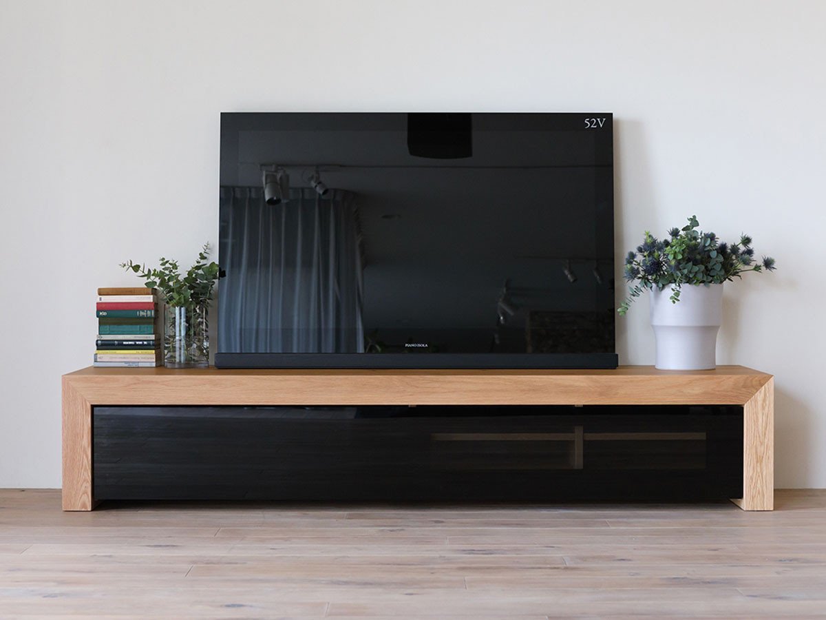 【ヒラシマ/HIRASHIMA / GOODS】のCHOCOLAT TV Board / ショコラ テレビボード インテリア・キッズ・メンズ・レディースファッション・服の通販 founy(ファニー) 　ガラス　Glass, Glassware　クール　Cool, Chic　シンプル　Simple, Minimal　スクエア　Square, Square Shape　ホーム・キャンプ・アウトドア・お取り寄せ　Home Living / Home & Lifestyle / Camping Gear / Outdoor Camping　家具・インテリア　Home Furniture & Interior. Stylish & Functional Living Spaces　テレビボード・テレビ台　TV Cabinets & Consoles　テレビ台・TVボード　Tv Board　ウッド:オーク、サイズ:幅210cm|ID: prp329100000001667 ipo3291000000036768823