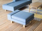 【シーヴ/SIEVE / GOODS】のshift sofa ottoman / シフト ソファ オットマン アシンメトリーなデザインが可愛らしくもすっきりとした印象です。|ID: prp329100000001718 ipo3291000000025370313