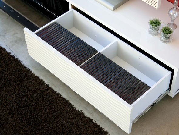 【フライミールーム/FLYMEe Room / GOODS】のTV BOARD / テレビボード 幅170cm f1139 インテリア・キッズ・メンズ・レディースファッション・服の通販 founy(ファニー) 　ガラス　Glass, Glassware　シルバー　Silver, Metallic Silver　シンプル　Simple, Minimal　モノトーン　Monotone, Black and White　ホーム・キャンプ・アウトドア・お取り寄せ　Home Living / Home & Lifestyle / Camping Gear / Outdoor Camping　家具・インテリア　Home Furniture & Interior. Stylish & Functional Living Spaces　テレビボード・テレビ台　TV Cabinets & Consoles　テレビ台・TVボード　Tv Board　スライドレール付きで開閉もスムーズ。|ID: prp329100000001773 ipo3291000000036601820