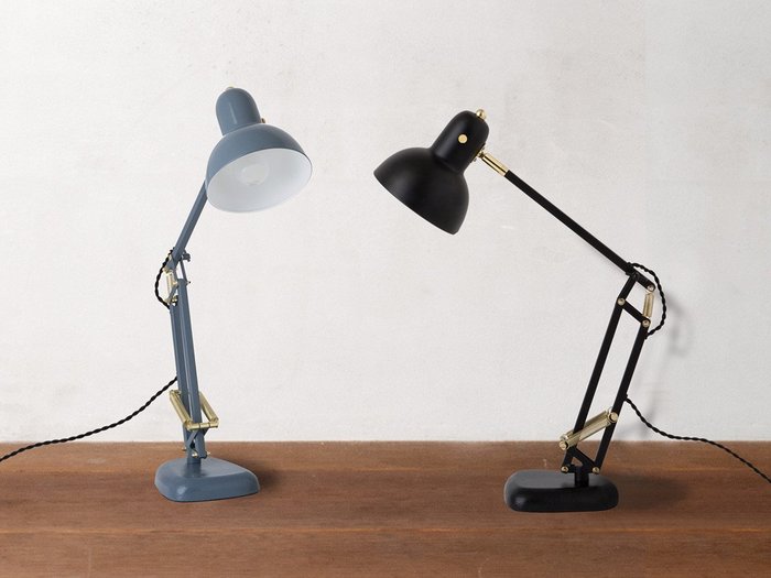 【ハモサ/HERMOSA / GOODS】のCALTON DESK LAMP / カールトン デスクランプ インテリア・キッズ・メンズ・レディースファッション・服の通販 founy(ファニー) https://founy.com/ 送料無料 Free Shipping シルバー Silver ツイスト Twist デスク Desk ヴィンテージ Vintage ホーム・キャンプ・アウトドア・お取り寄せ Home,Garden,Outdoor,Camping Gear 家具・インテリア Furniture ライト・照明 Lighting & Light Fixtures デスクライト・テーブルライト Desk Light/Table Light |ID: prp329100000001774 ipo3291000000007917946