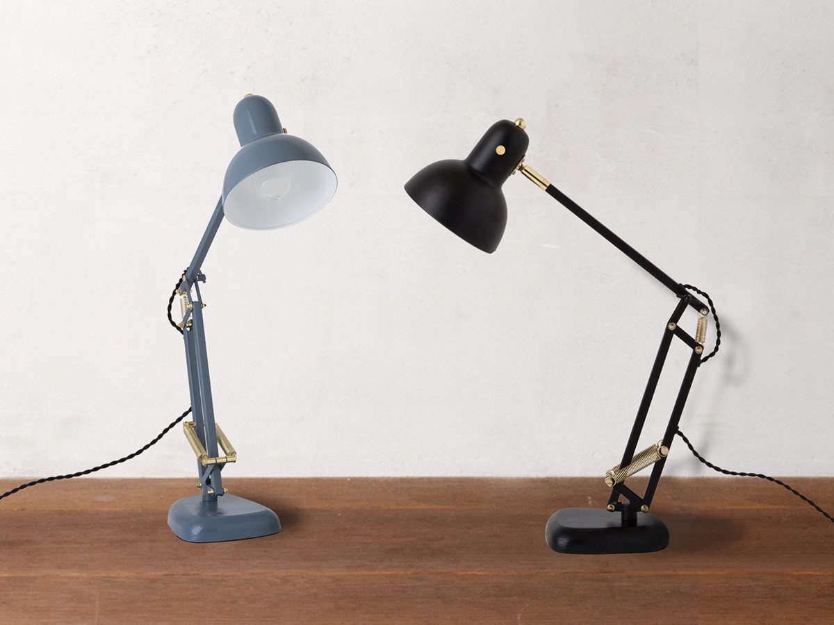 【ハモサ/HERMOSA / GOODS】のCALTON DESK LAMP / カールトン デスクランプ インテリア・キッズ・メンズ・レディースファッション・服の通販 founy(ファニー) 　送料無料　Free Shipping　シルバー　Silver, Metallic Silver　ツイスト　Tweed, Tweed Fabric　デスク　Desk, Work Desk　ヴィンテージ　Vintage Style　ホーム・キャンプ・アウトドア・お取り寄せ　Home Living / Home & Lifestyle / Camping Gear / Outdoor Camping　家具・インテリア　Home Furniture & Interior. Stylish & Functional Living Spaces　ライト・照明　Lamps & Lighting Fixtures　デスクライト・卓上照明　Desk Lamp / Table Lamp / Study Light　-|ID: prp329100000001774 ipo3291000000030251175