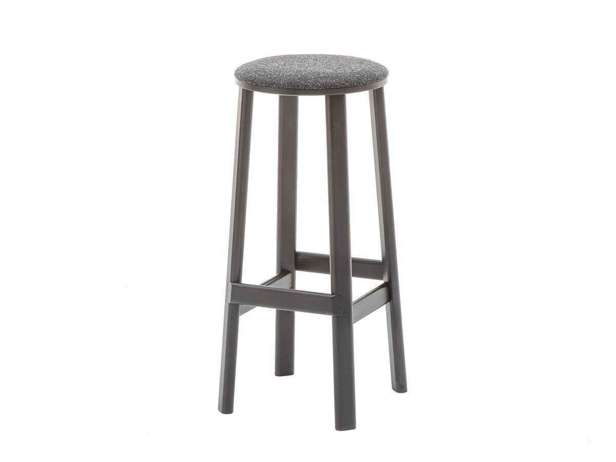 【カリモクニュースタンダード/KARIMOKU NEW STANDARD / GOODS】のARCHIVE BARSTOOL PAD HIGH / アーカイブ バースツール パッド ハイ インテリア・キッズ・メンズ・レディースファッション・服の通販 founy(ファニー) 　送料無料　Free Shipping　ホーム・キャンプ・アウトドア・お取り寄せ　Home Living / Home & Lifestyle / Camping Gear / Outdoor Camping　家具・インテリア　Home Furniture & Interior. Stylish & Functional Living Spaces　チェア・椅子　Seating & Chairs　スツール・バースツール　Stools & Bar Stools　ホーム・キャンプ・アウトドア・お取り寄せ　Home Living / Home & Lifestyle / Camping Gear / Outdoor Camping　家具・インテリア　Home Furniture & Interior. Stylish & Functional Living Spaces　チェア・椅子　Seating & Chairs　カウンターチェア・ハイチェア　Bar Stools / High Stools　ブラック|ID: prp329100000001995 ipo3291000000034496569