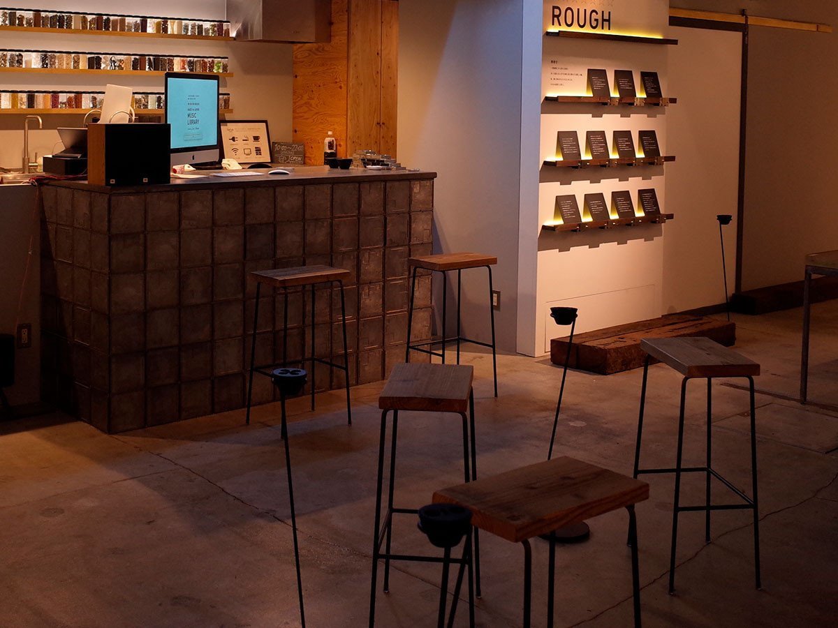 【杉山製作所/Sugiyama Seisakusho / GOODS】のShabby cafe high stool / シャビー カフェハイスツール 人気、トレンドファッション・服の通販 founy(ファニー) 　送料無料　Free Shipping　シンプル　Simple　ユーズド　Used　ホーム・キャンプ・アウトドア・お取り寄せ　Home,Garden,Outdoor,Camping Gear　家具・インテリア　Furniture　チェア・椅子　Chair　スツール　Stool　ホーム・キャンプ・アウトドア・お取り寄せ　Home,Garden,Outdoor,Camping Gear　家具・インテリア　Furniture　チェア・椅子　Chair　カウンターチェア・ハイスツール　Counter Chair/High Stool　other-5|ID: prp329100000002033 ipo3291000000031548903