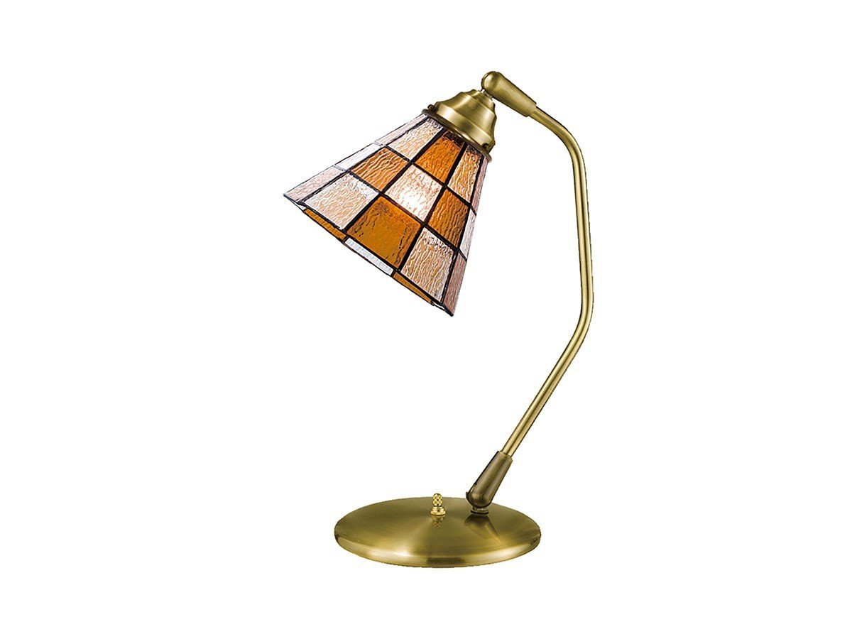 【フライミー ファクトリー/FLYMEe Factory / GOODS】のCUSTOM SERIES Classic Desk Lamp × Stained Glass Checker / カスタムシリーズ クラシックデスクランプ × ステンドグラス(チェッカー) インテリア・キッズ・メンズ・レディースファッション・服の通販 founy(ファニー) 　イエロー　Yellow　オレンジ　Orange　クラシック　Classic, Timeless Style　デスク　Desk, Work Desk　ハンド　Hand, Handmade　ホーム・キャンプ・アウトドア・お取り寄せ　Home Living / Home & Lifestyle / Camping Gear / Outdoor Camping　家具・インテリア　Home Furniture & Interior. Stylish & Functional Living Spaces　ライト・照明　Lamps & Lighting Fixtures　デスクライト・卓上照明　Desk Lamp / Table Lamp / Study Light　器具本体:ゴールド|ID: prp329100000002202 ipo3291000000036295869